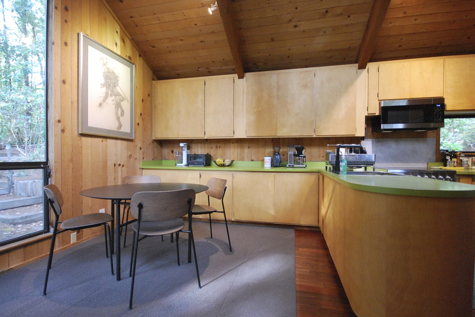 elsewhere_cabin_gualala-california_kitchen.jpg