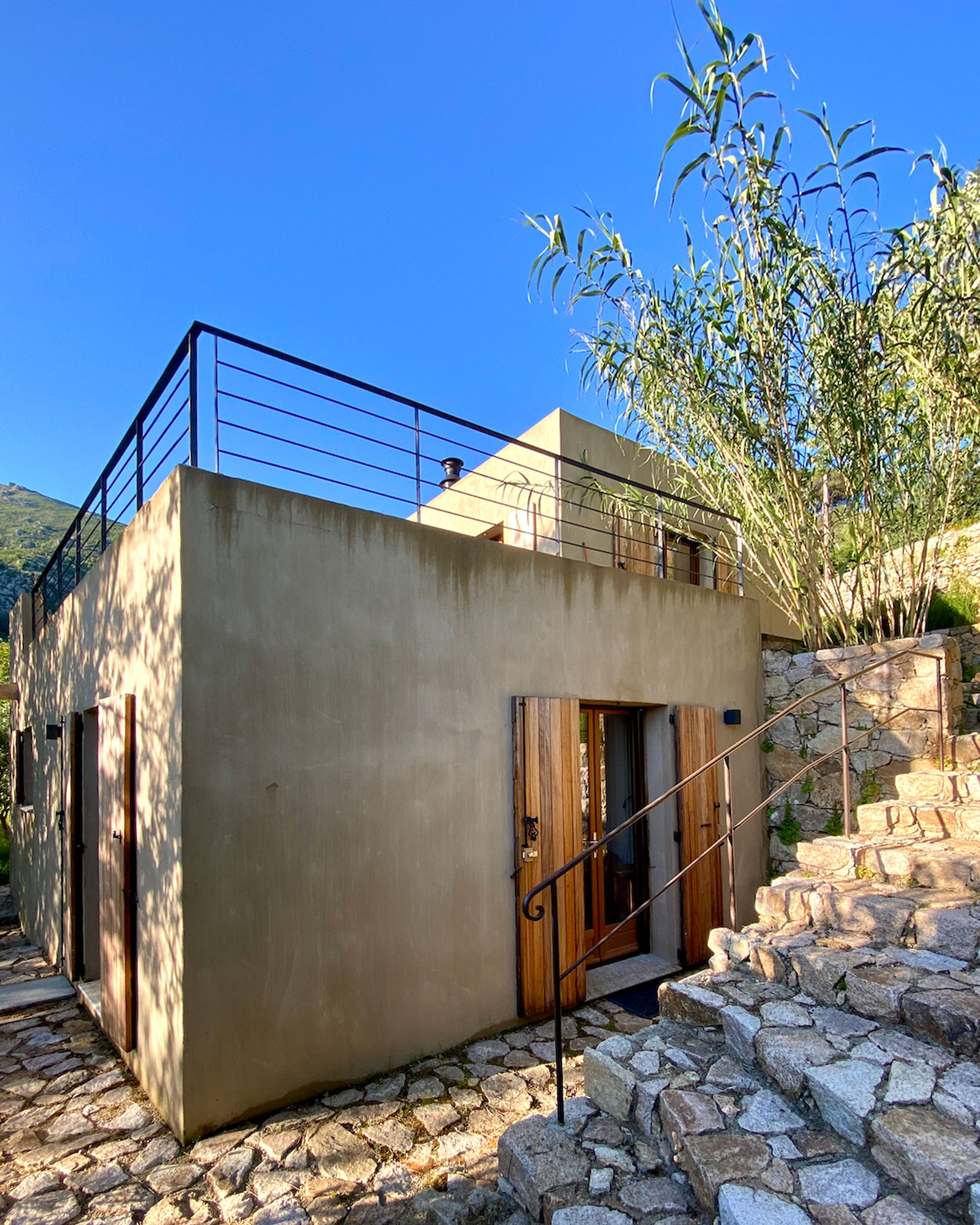 casa-paraso_house_corsica-france_exterior.jpg