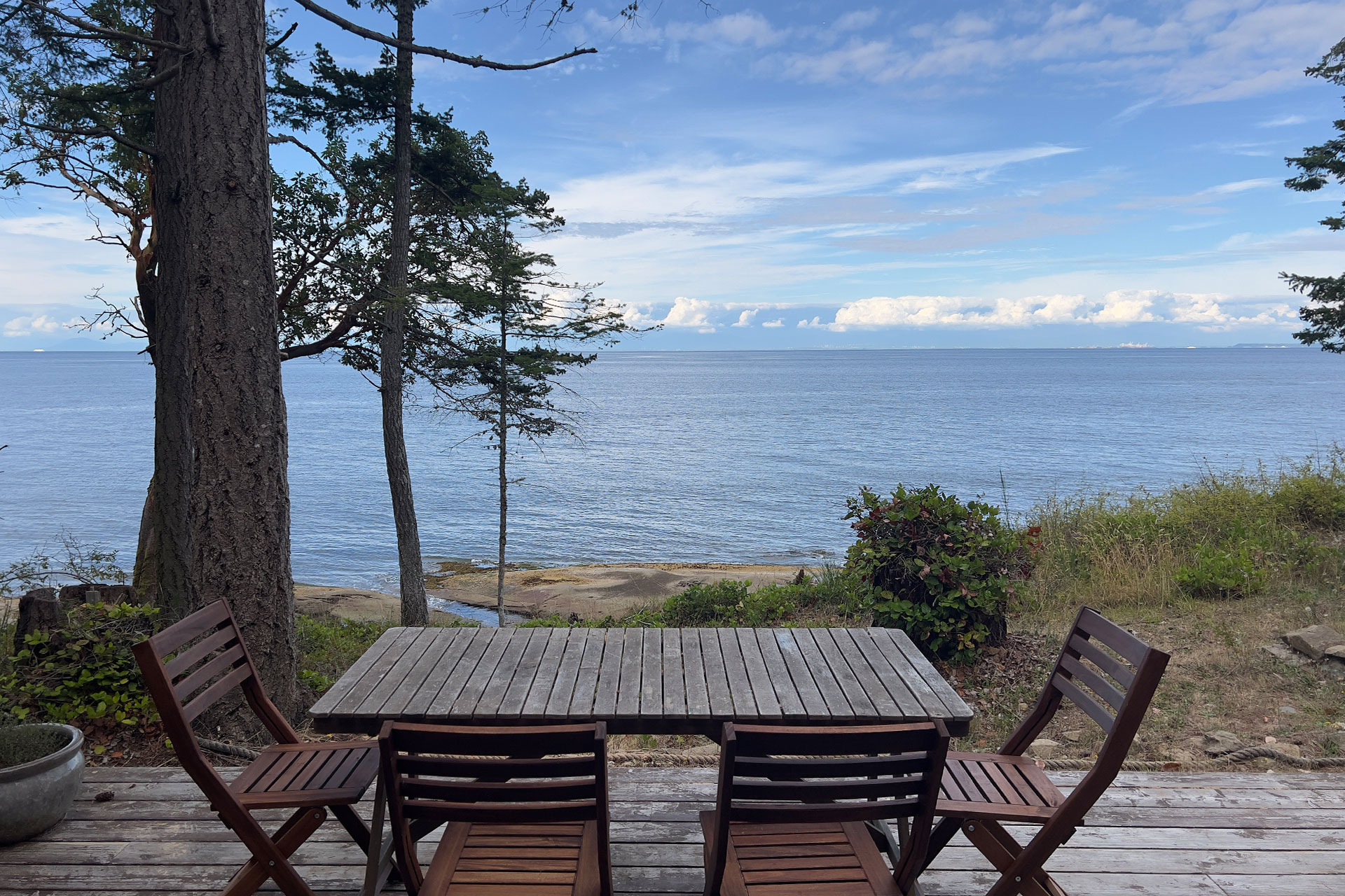 whalerock-cabin_cabin_british-columbia-canada.jpg