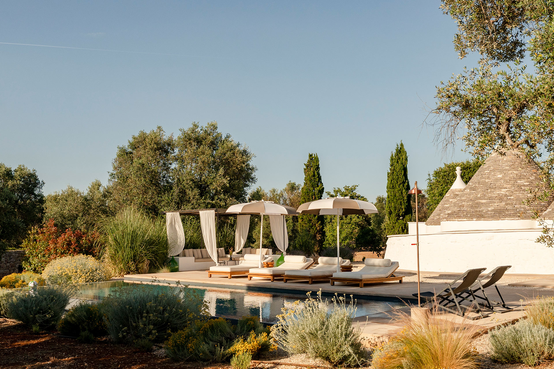 trulli-petramyrta_trullo_puglia-italy_exterior-pool-space.jpg