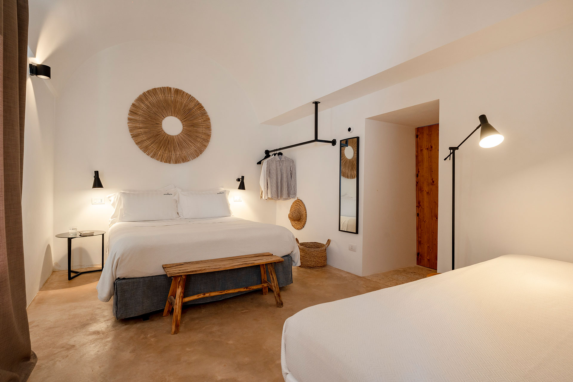 trulli-petramyrta_trullo_puglia-italy_interior-bed-room-design.jpg