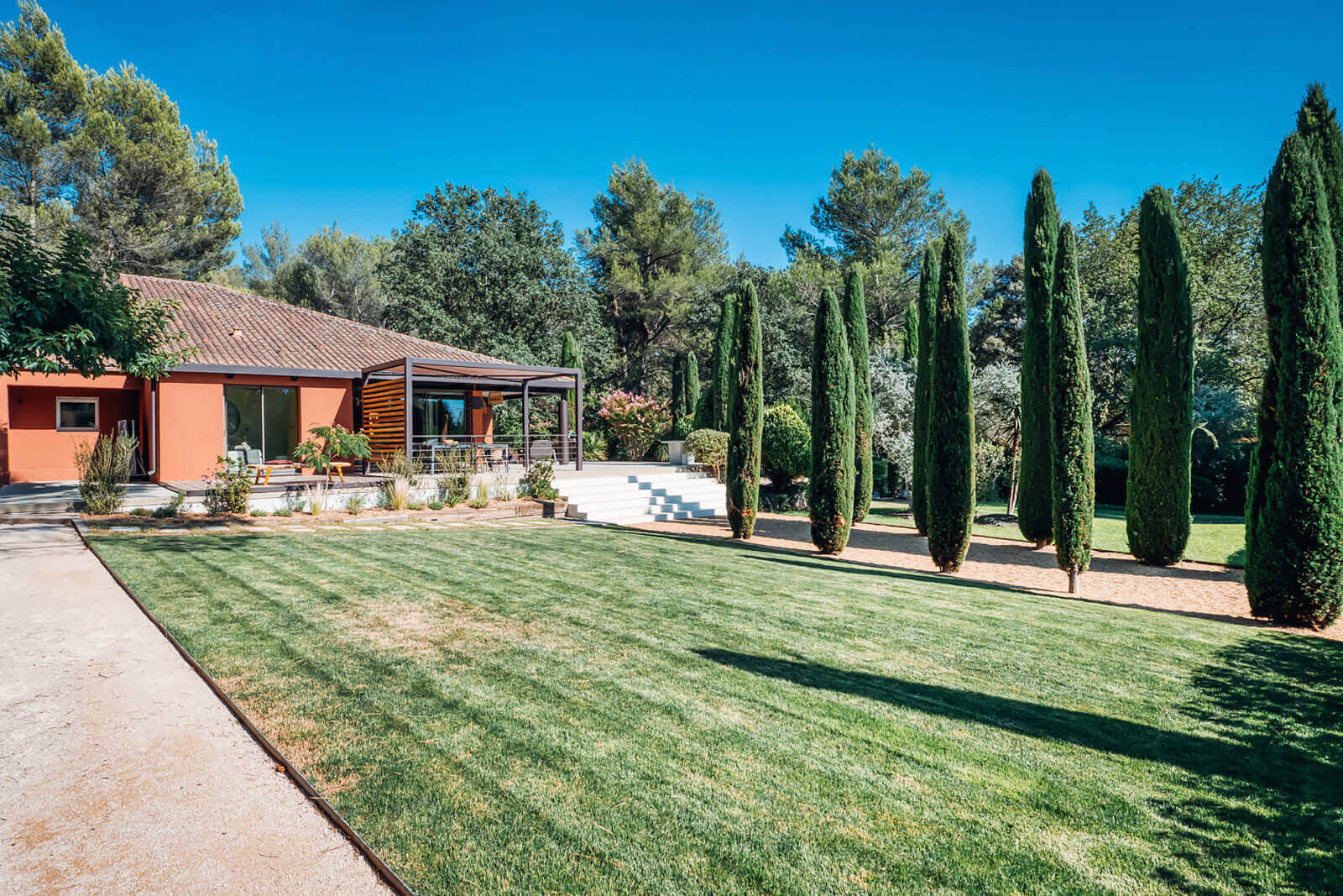 villa_for_rent_in_france_015.jpg