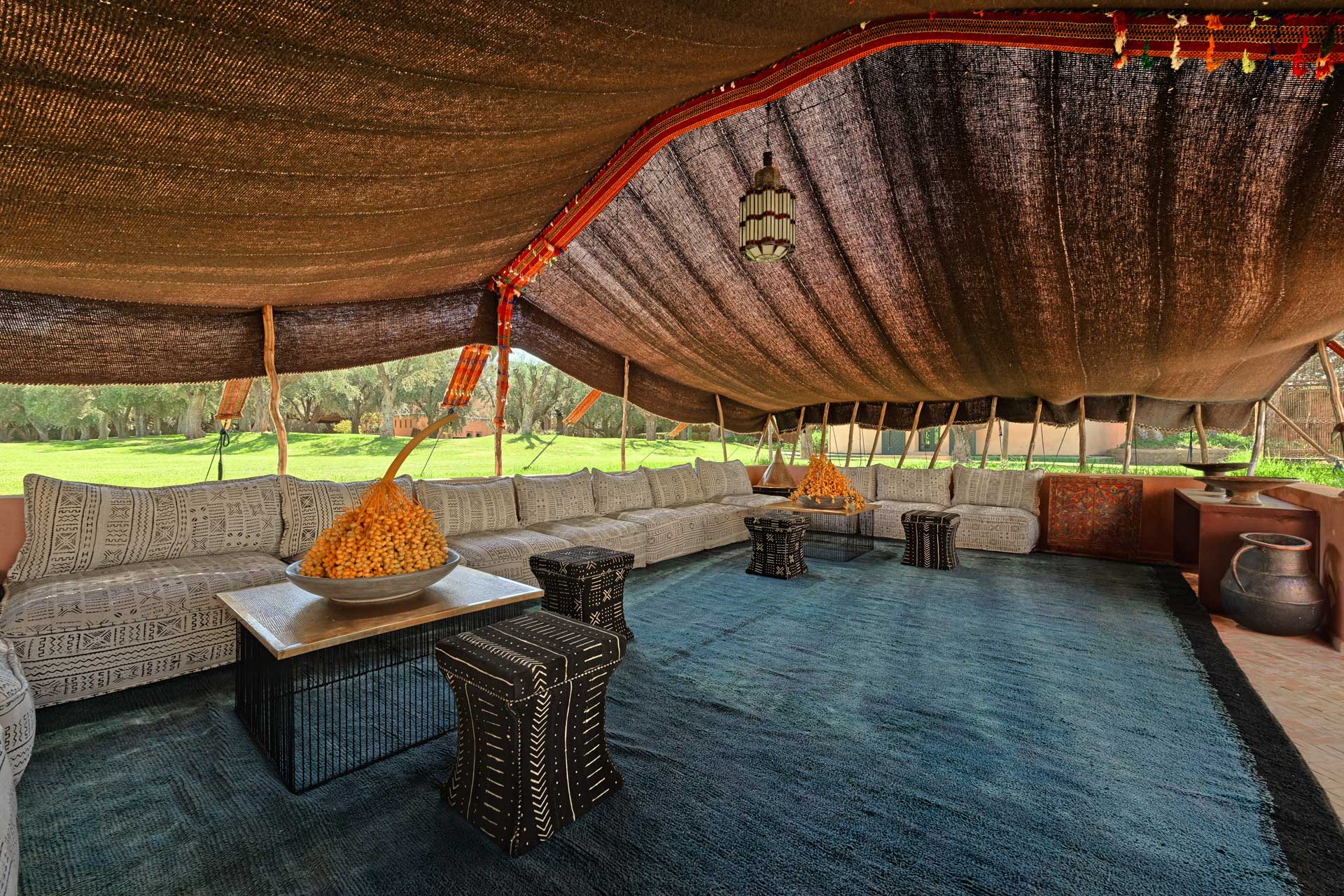 ezzahra_estate_marrakech-morocco_villa-Azzaytouna_exterior-terrace.jpg