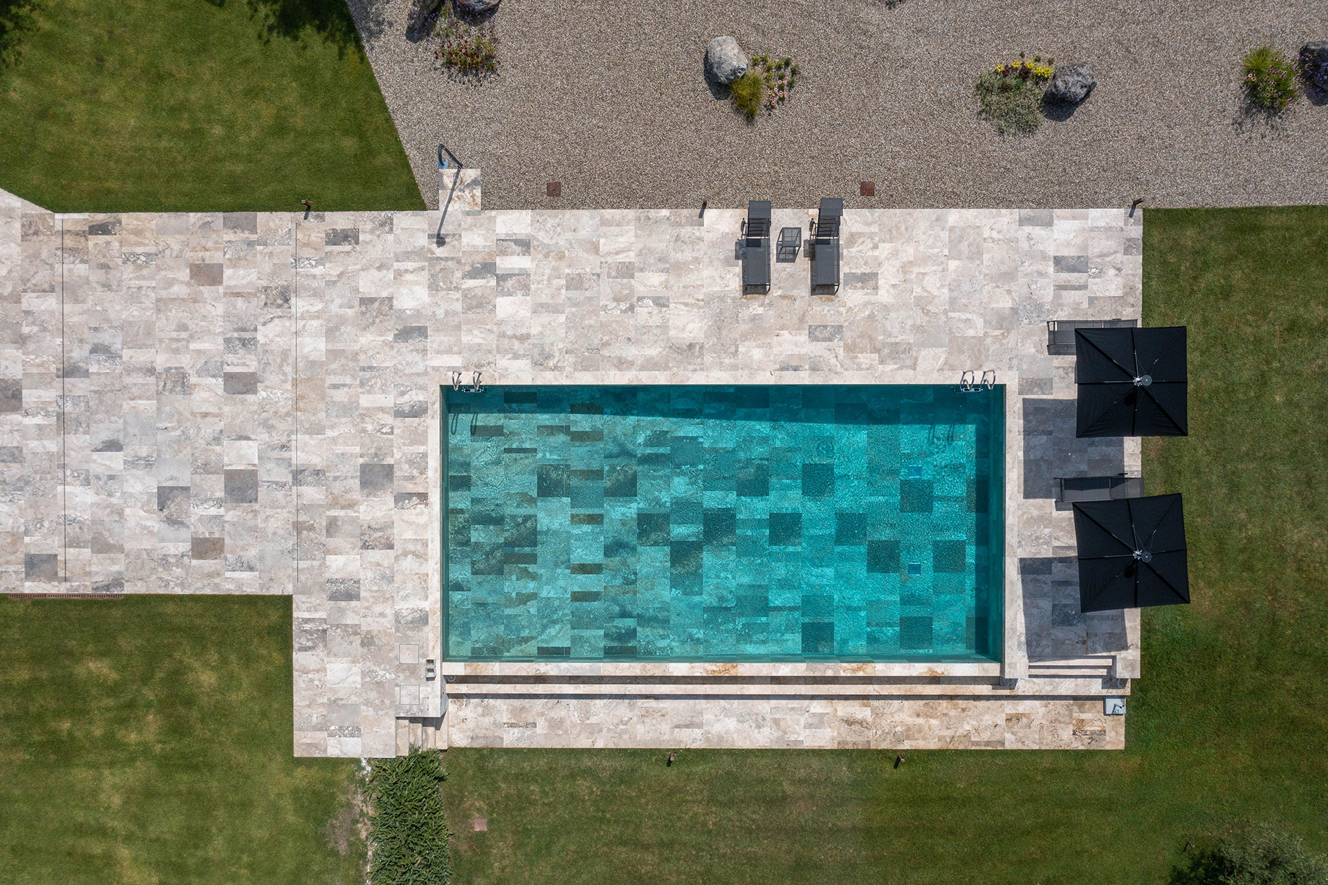 villa-volterra_country-house_tuscany-italy_exterior-pool.jpg