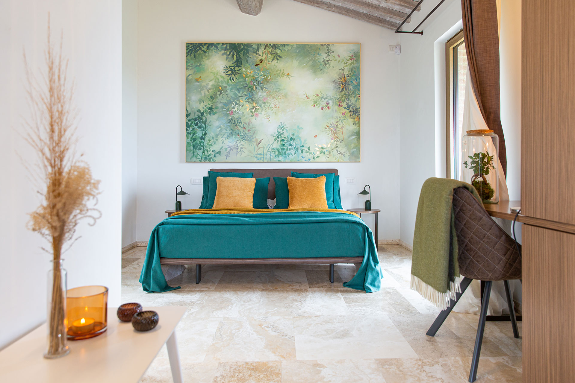 villa-volterra_country-house_tuscany-italy_interior-bed-room-aria.jpg