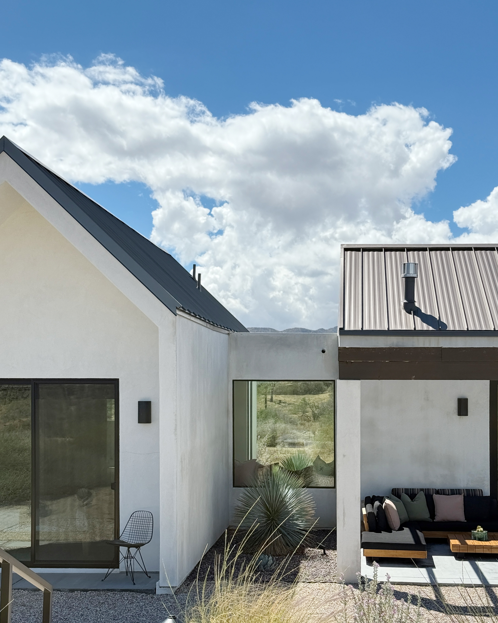 poppy-ranch_house_california-usa_exterior-detail.jpg