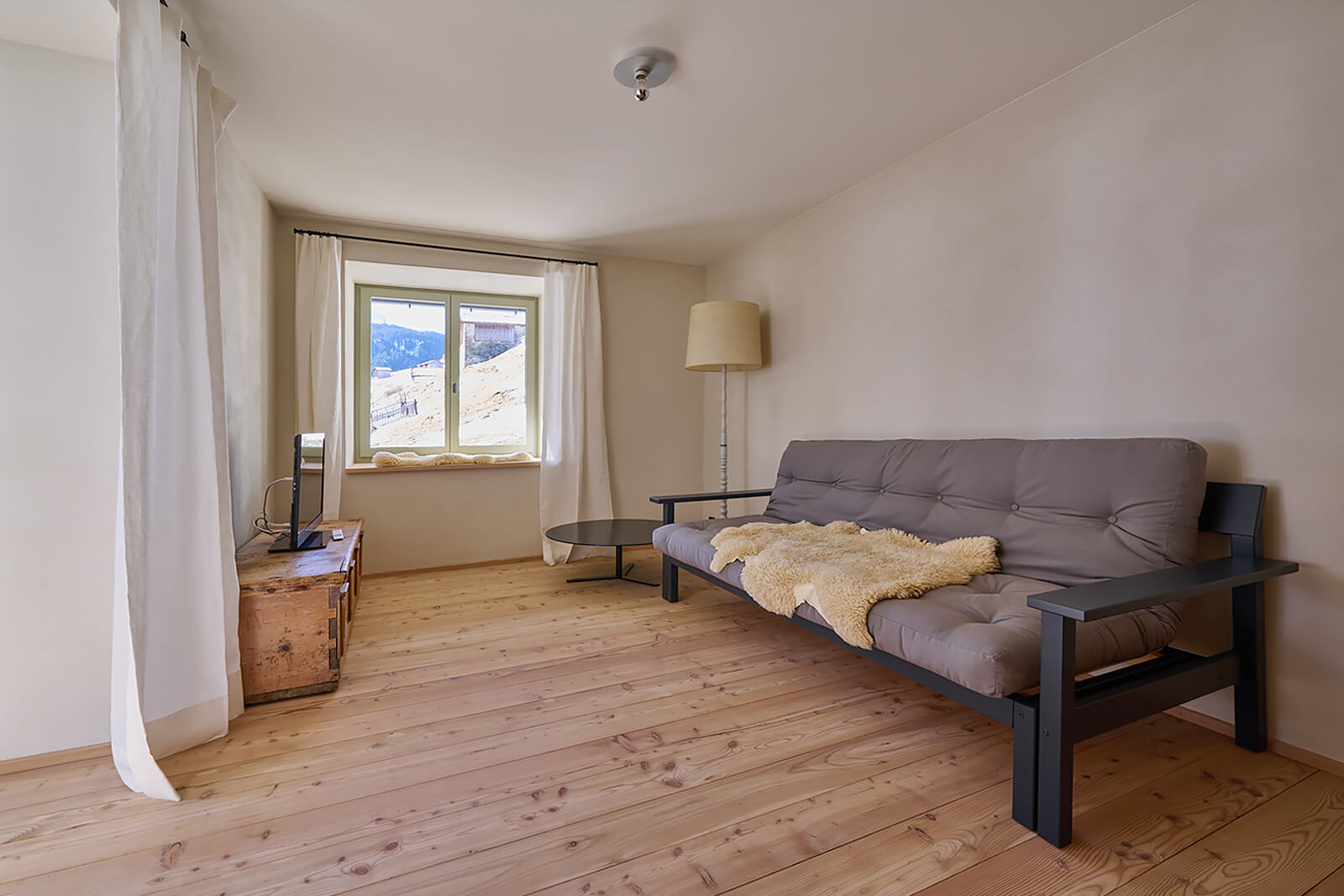 vacation_home_rental_in_switzerland_006.jpg
