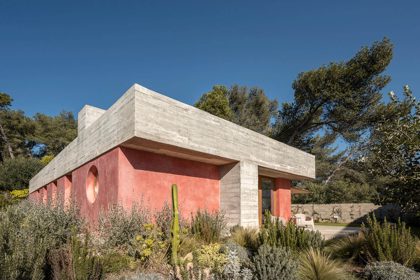 the-untitled-house