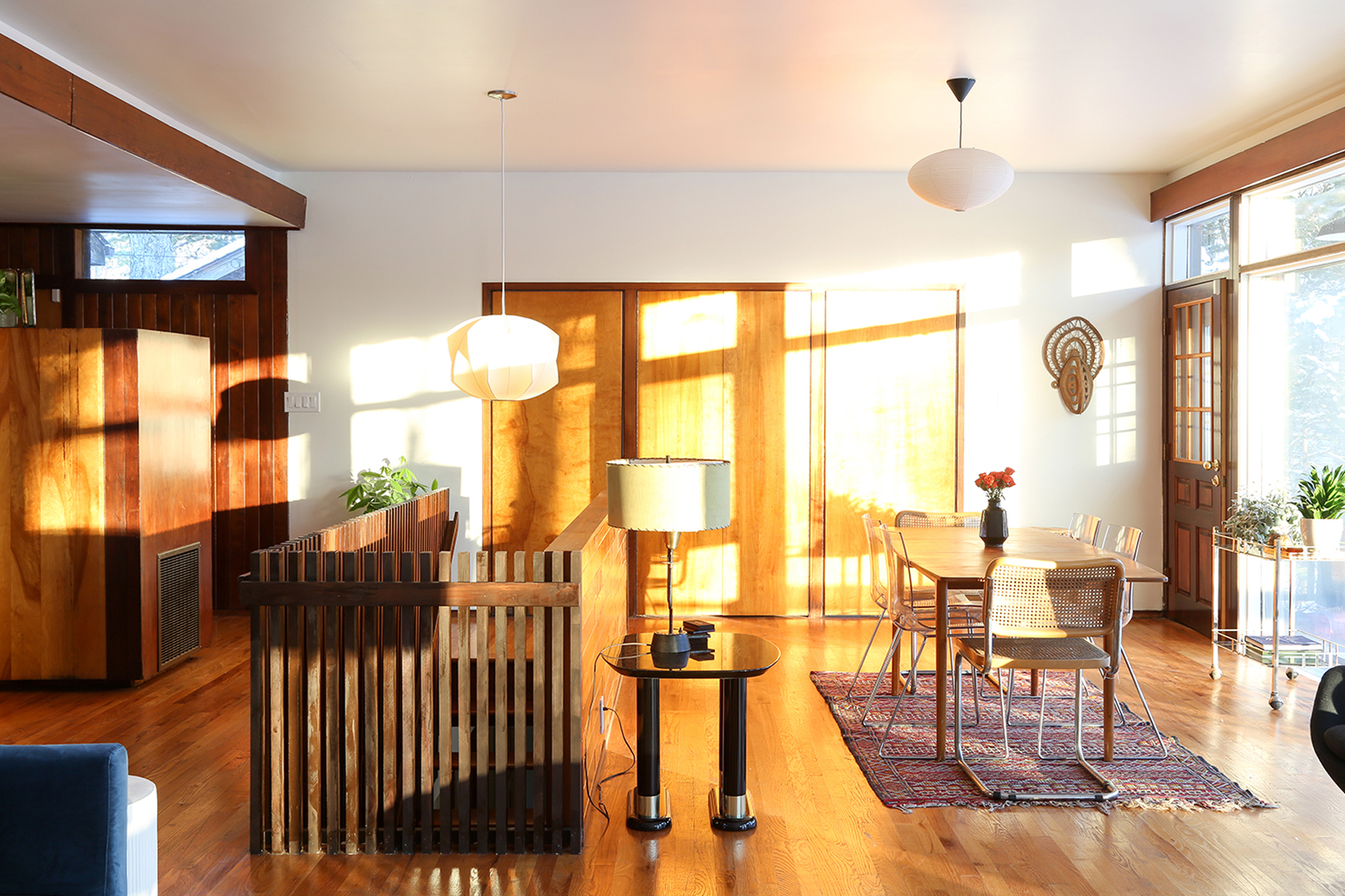 the-hurley_house_hurleyville-new-york-usa_interior-sun.jpg