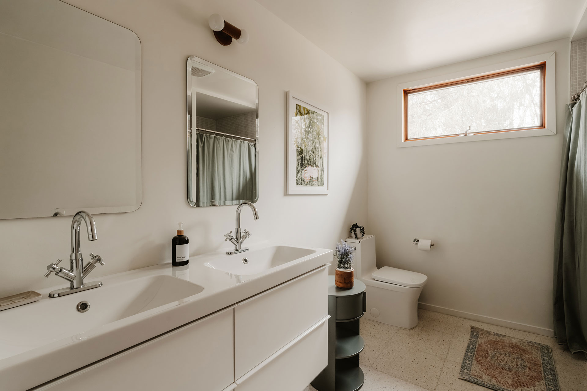the-hurley_house_new-york-usa_interior-bathroom.jpg