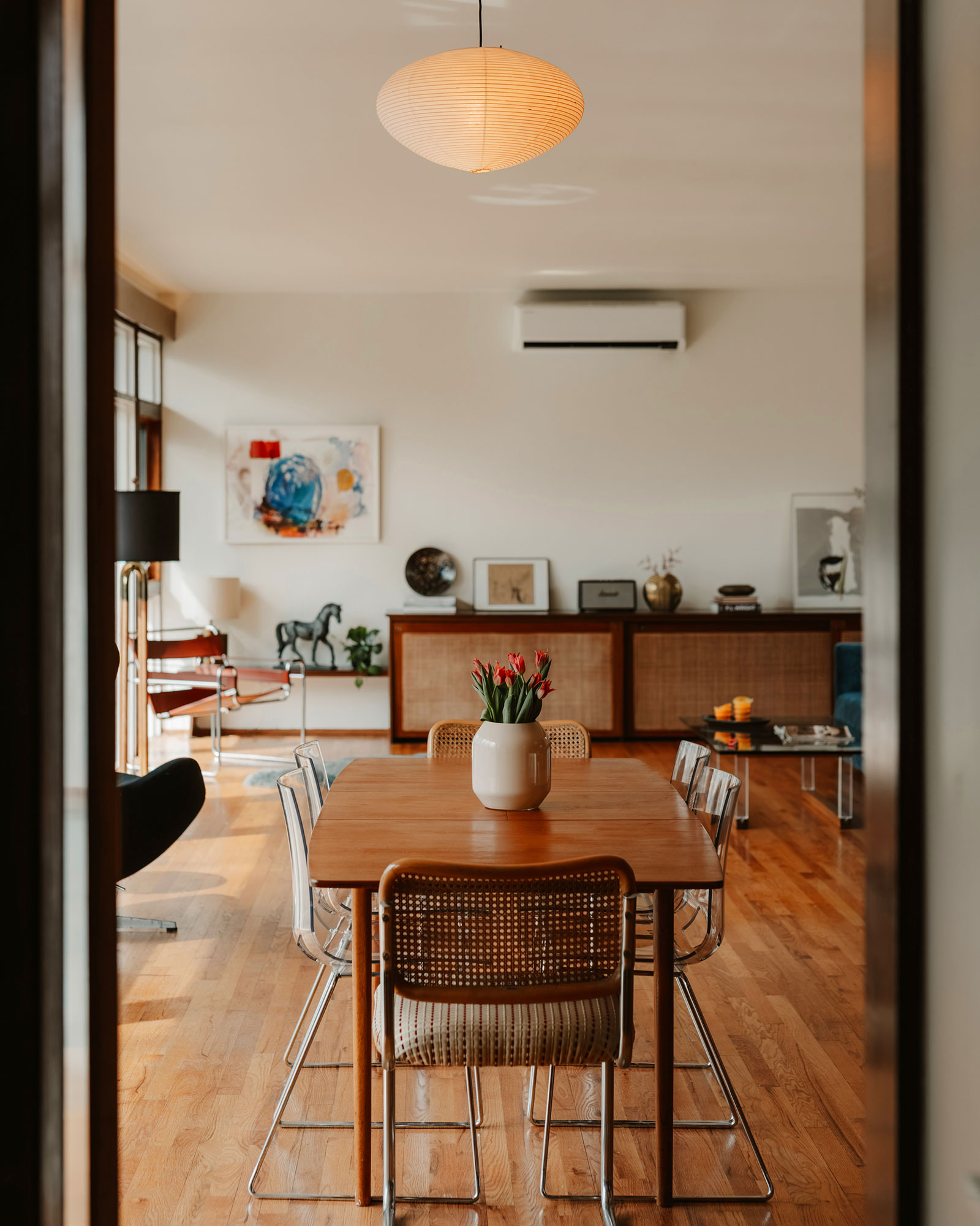 the-hurley_house_new-york-usa_interior-table-design.jpg