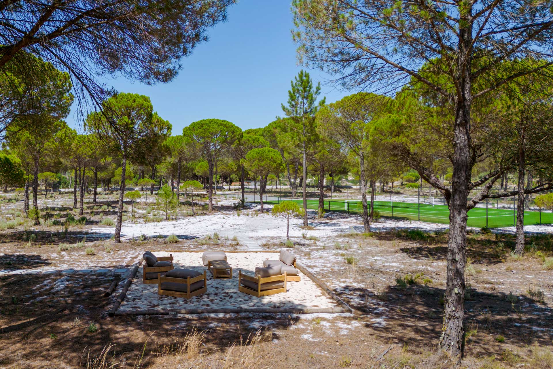 villa-magnolia_villa_comporta-setubal-portugal_exterior-seating.jpg