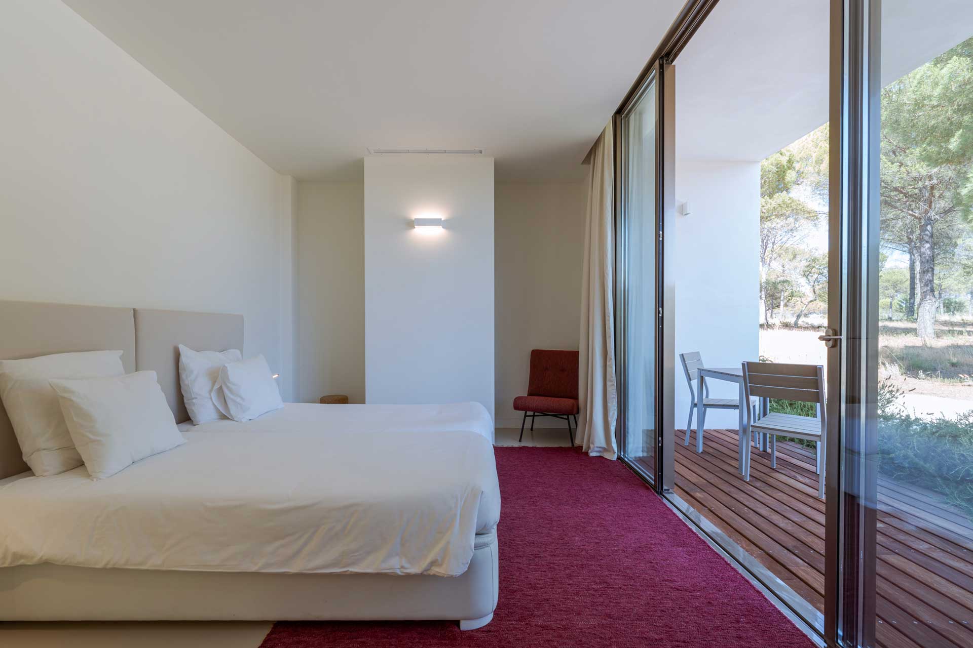 villa-magnolia_villa_comporta-setubal-portugal_interior-bed-room.jpg