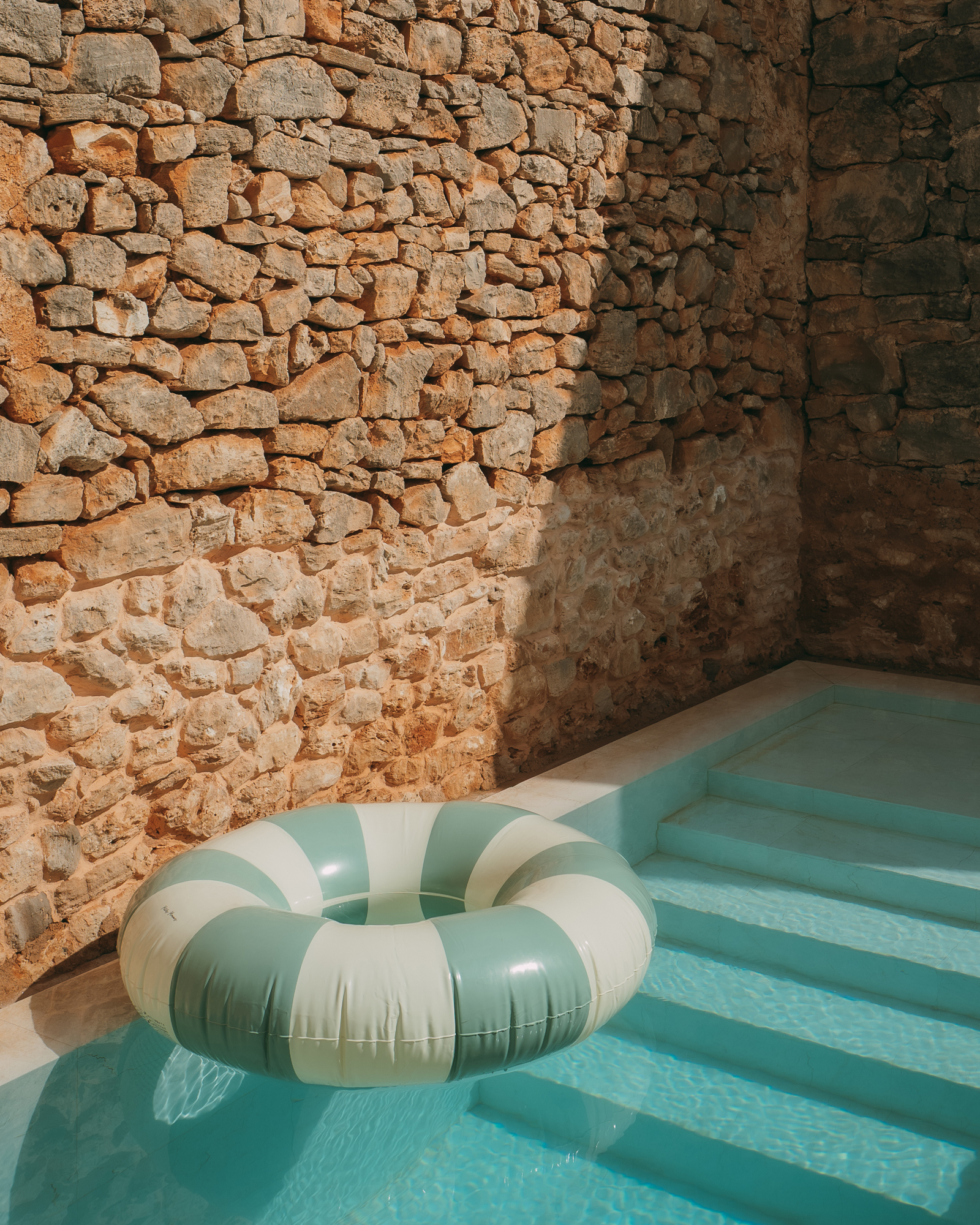 cas-padri-pons_townhouse_Illes-Balears-spain_exterior-pool-design.jpg