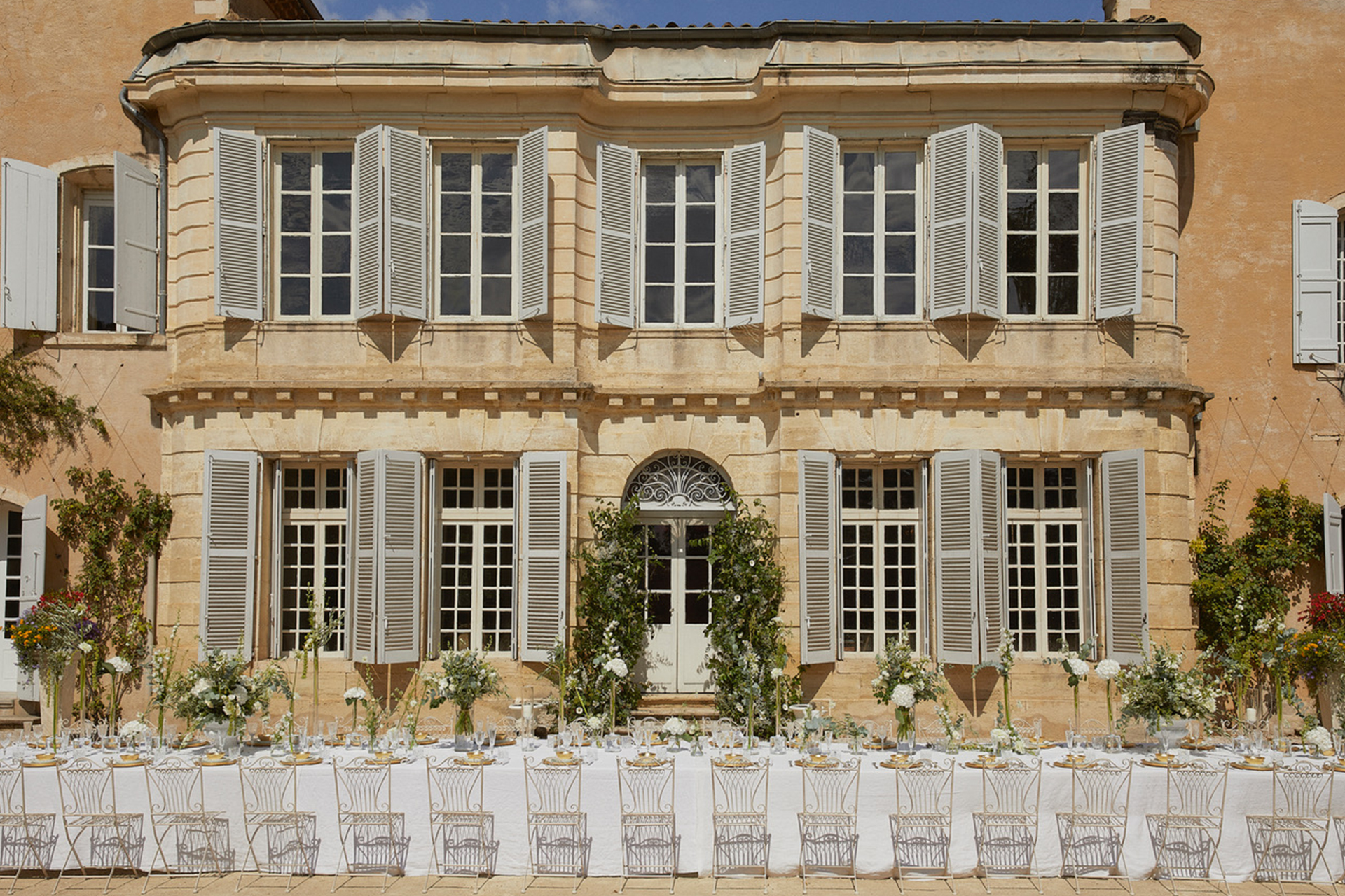 villa-rieucoulon_estate_france_exterior-facade.jpg