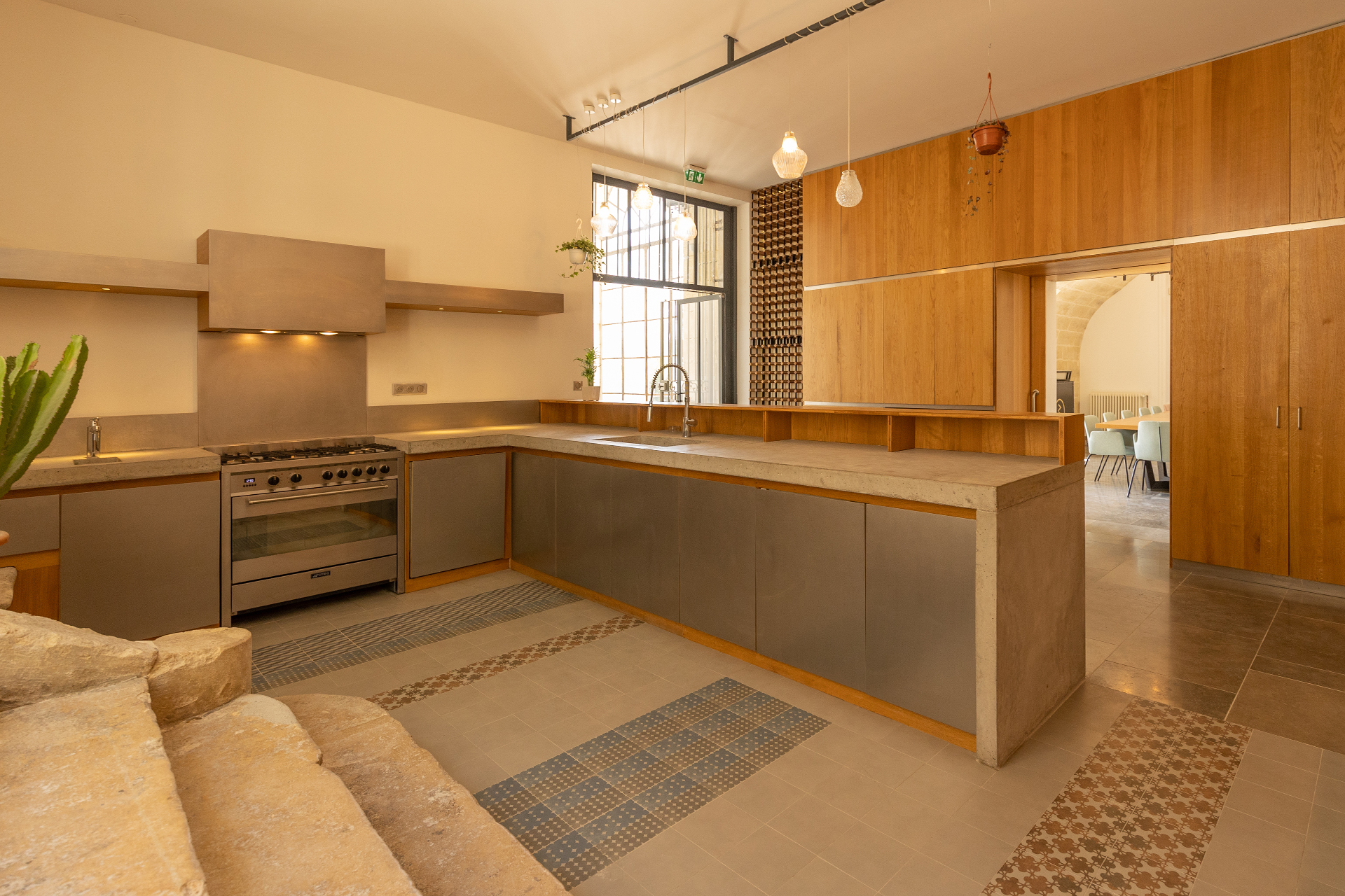 villa-rieucoulon_estate_france_interior-kitchen-space.jpg