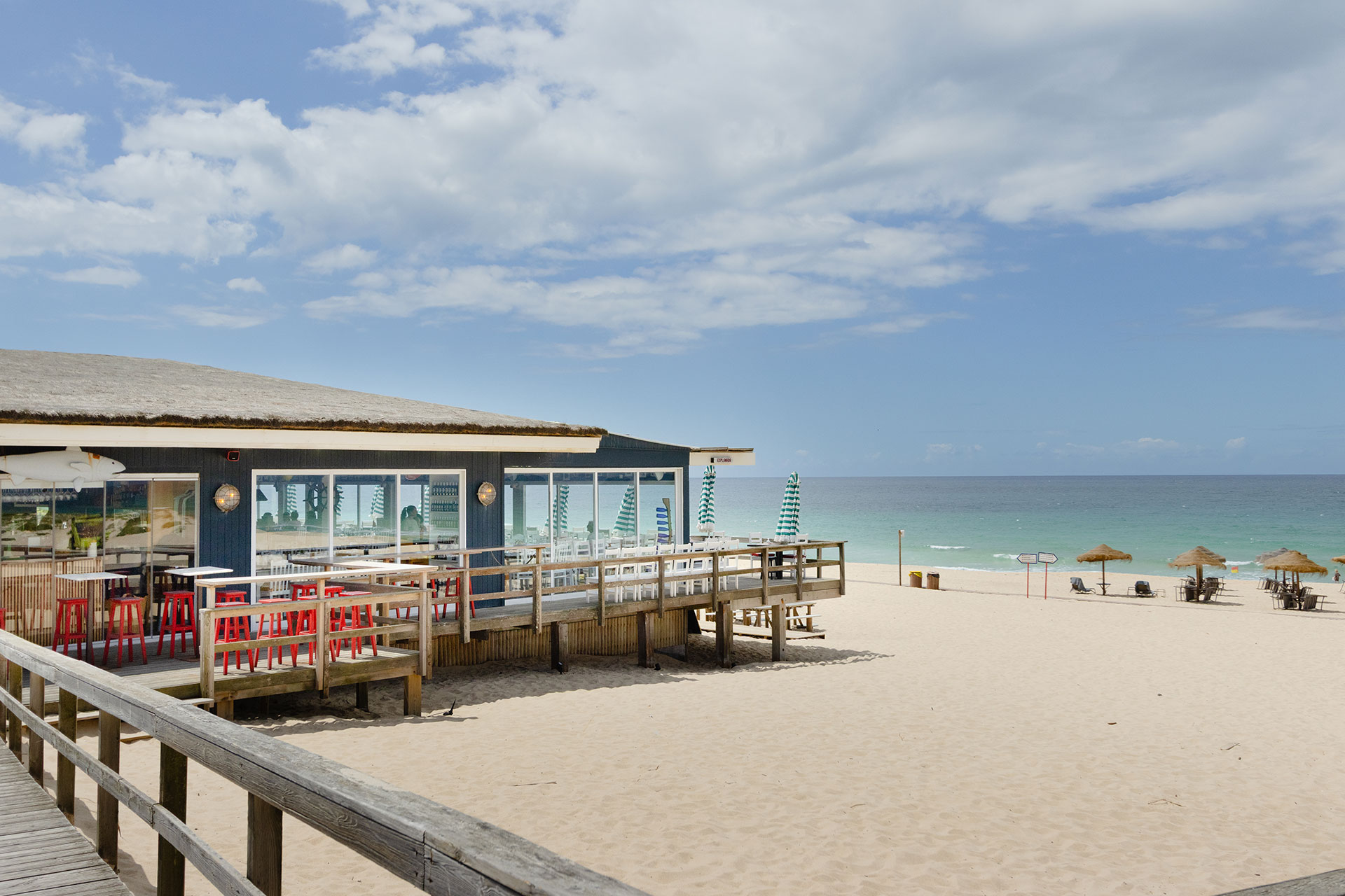 casa-alegra_house_Carvahal-setubal-portugal_exterior-beach.jpg