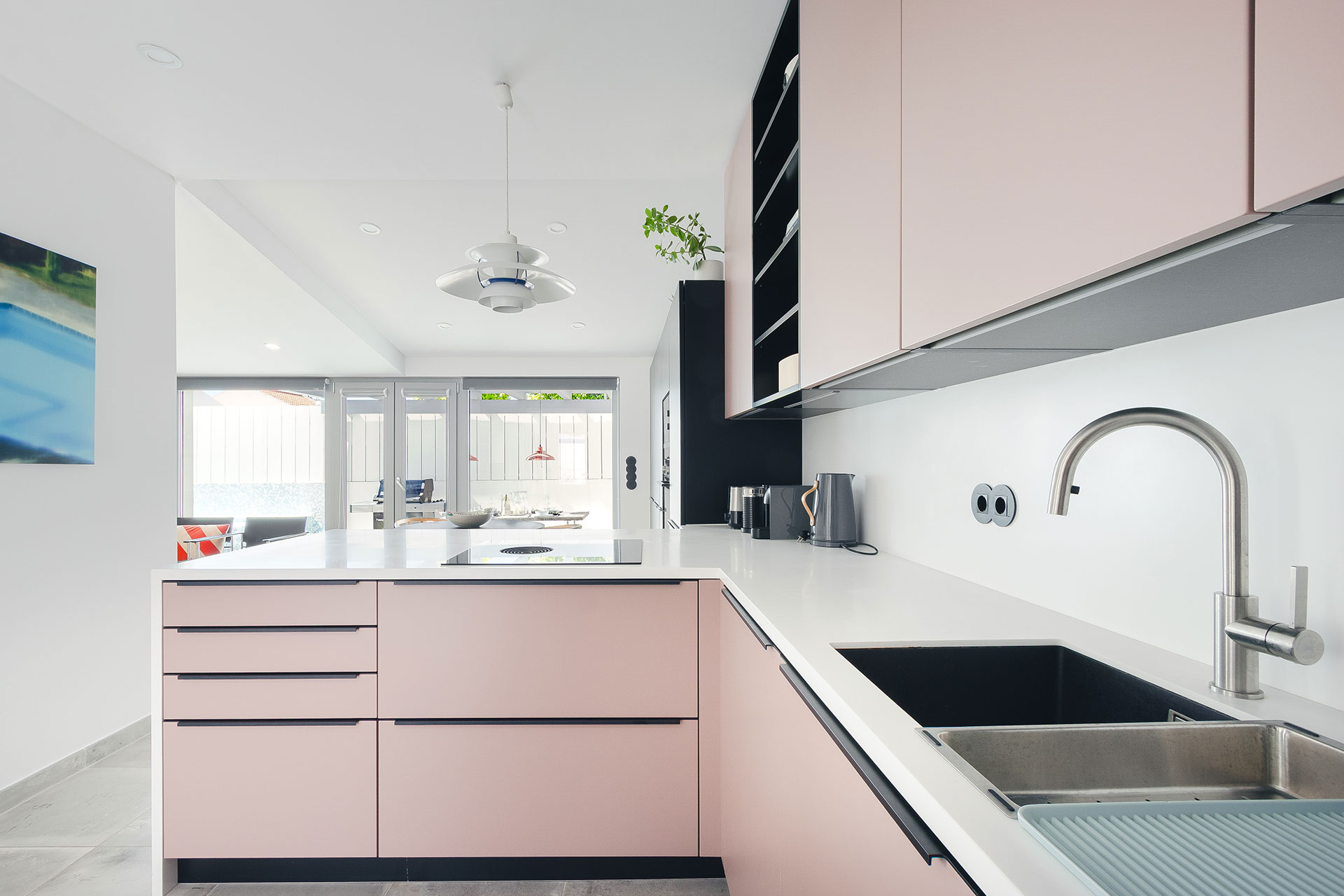 casa-alegra_house_Carvahal-setubal-portugal_interior-kitchen-design-space.jpg