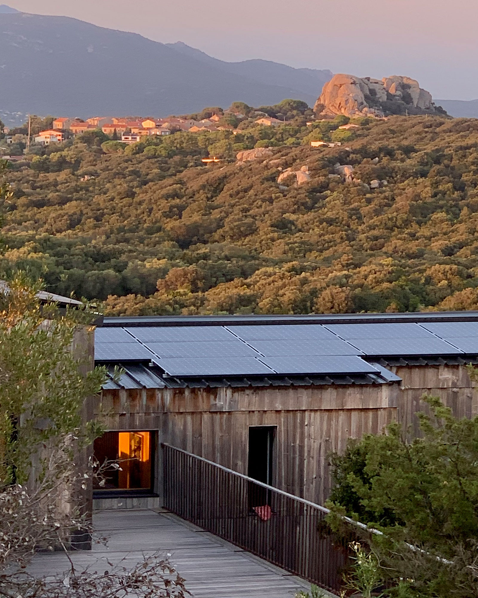 lenza-barn_country-house_corsica-france_exterior-house.jpg