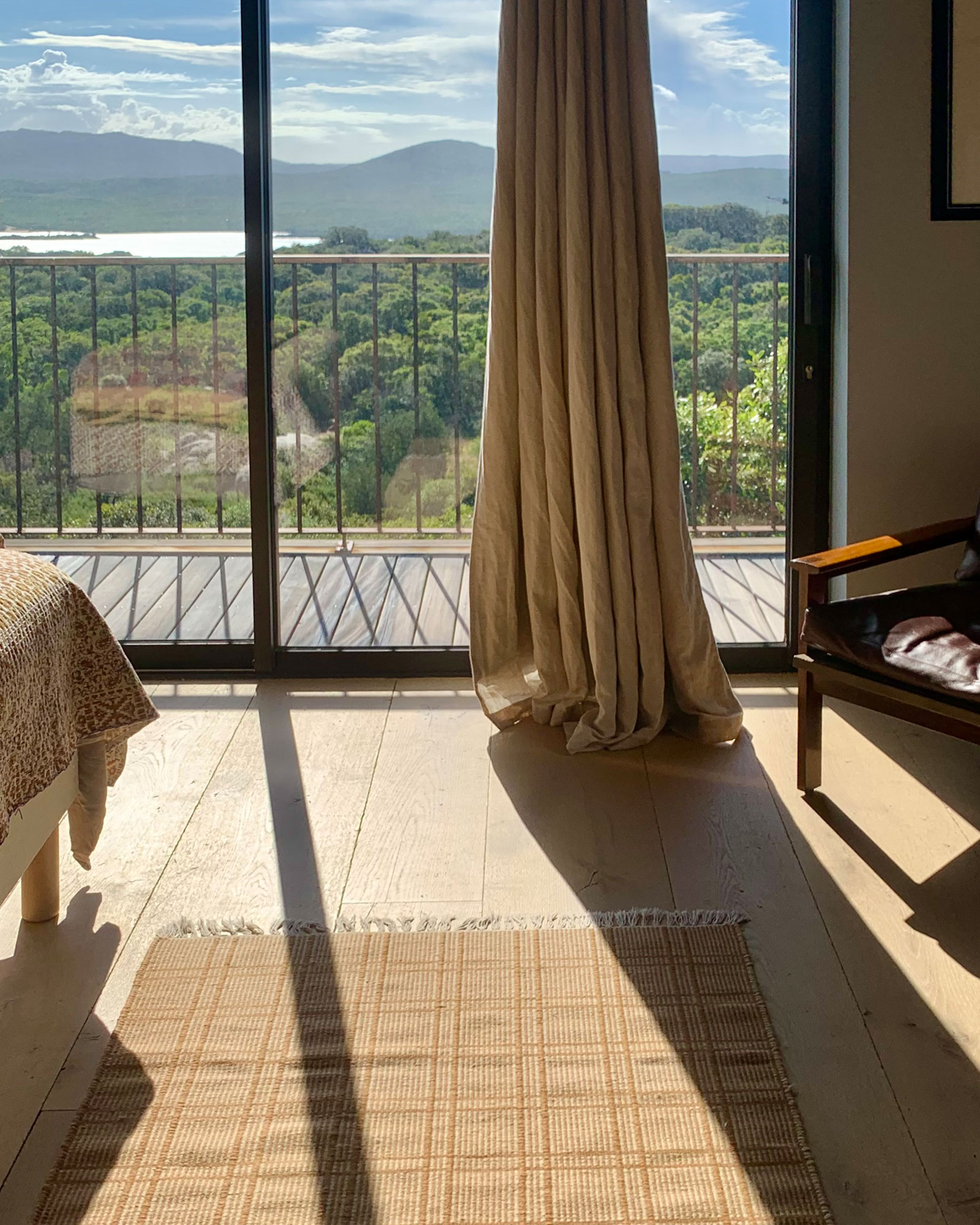 lenza-barn_country-house_corsica-france_interior-bedroom-view.jpg