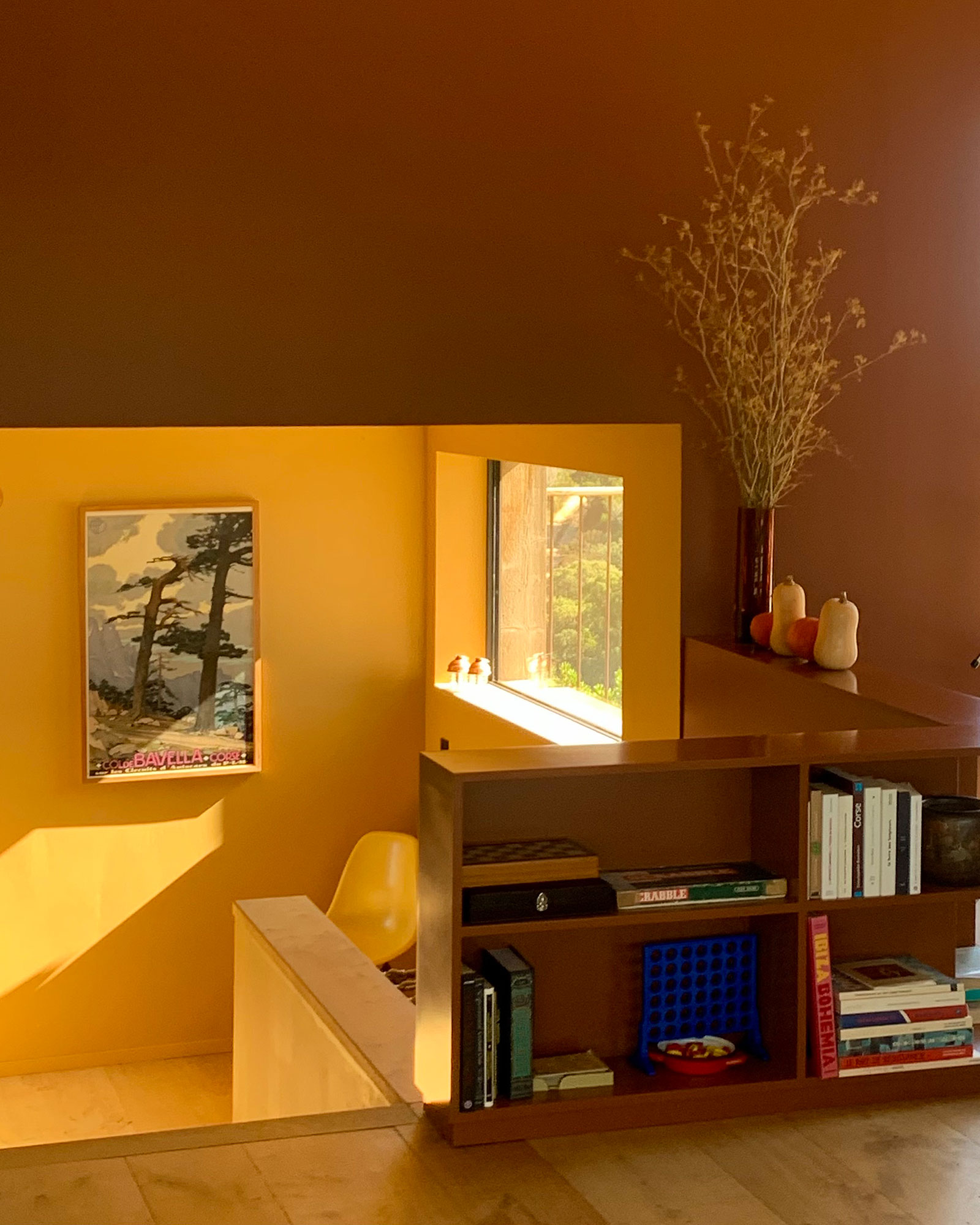 lenza-barn_country-house_corsica-france_interior-entrance.jpg