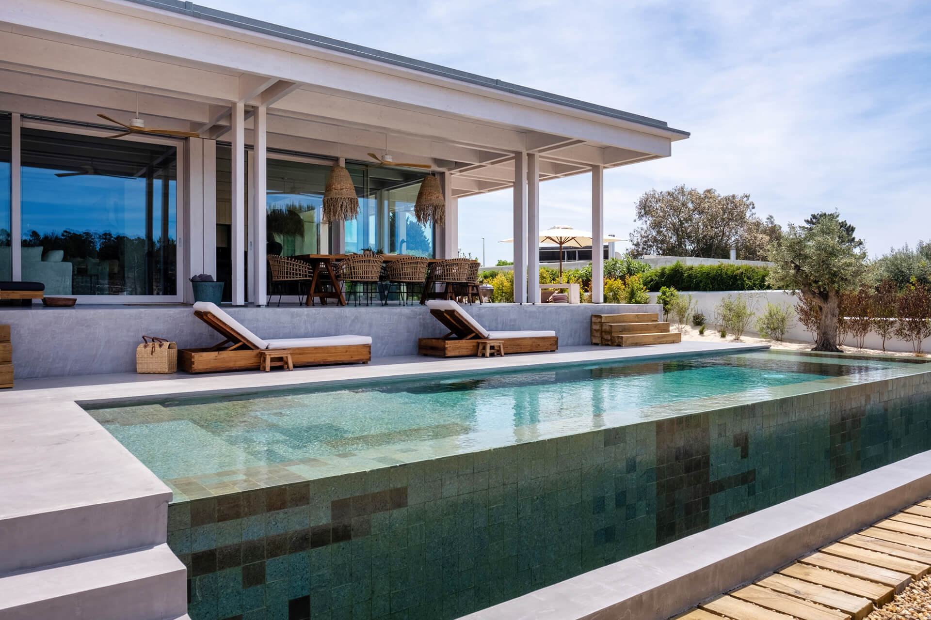 2c303405071923e207ec137afcb19e1291517840.jpg