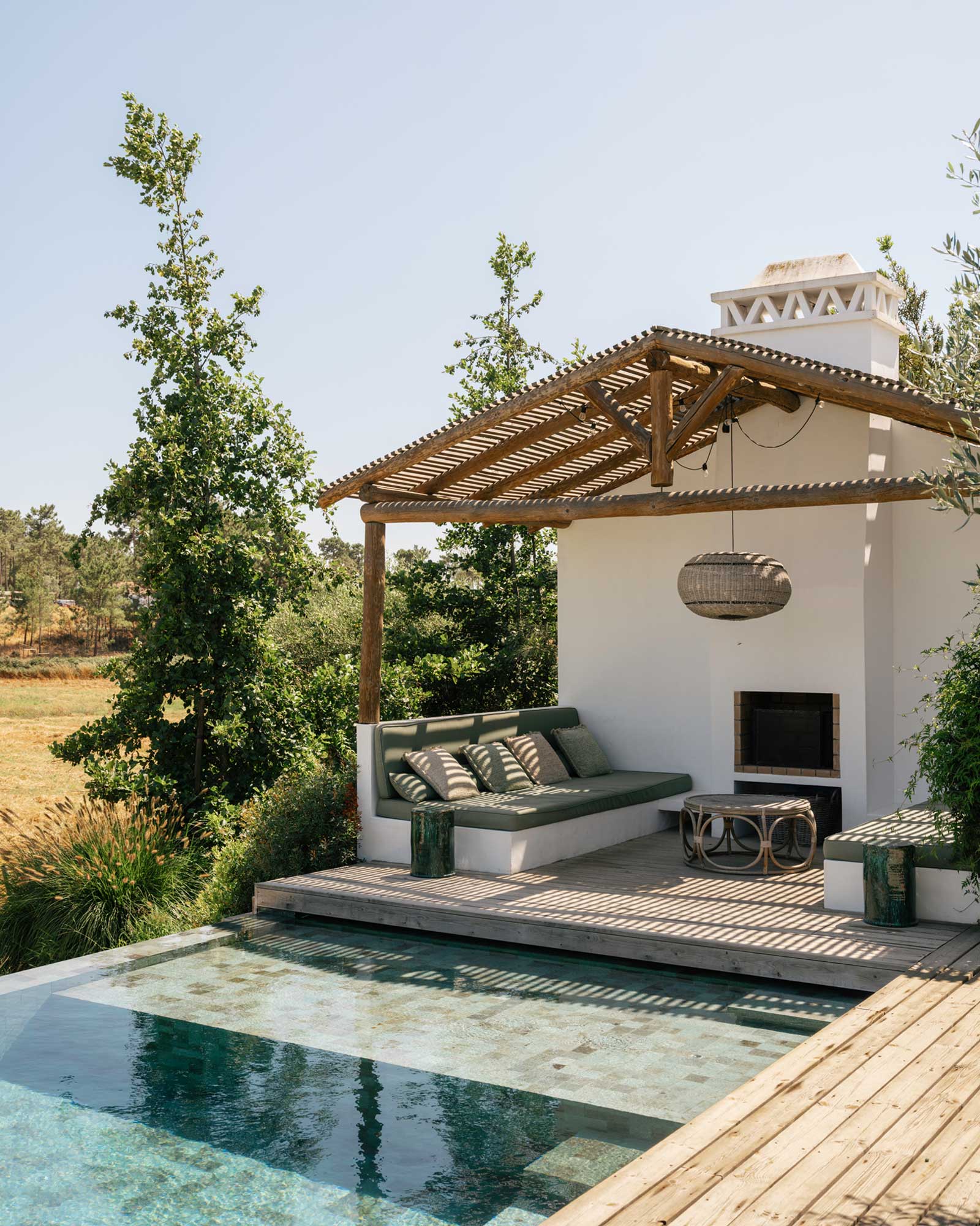 villa-ayina_beachhouse_comporta-setubal-portugal_exterior-pool-detail.jpg