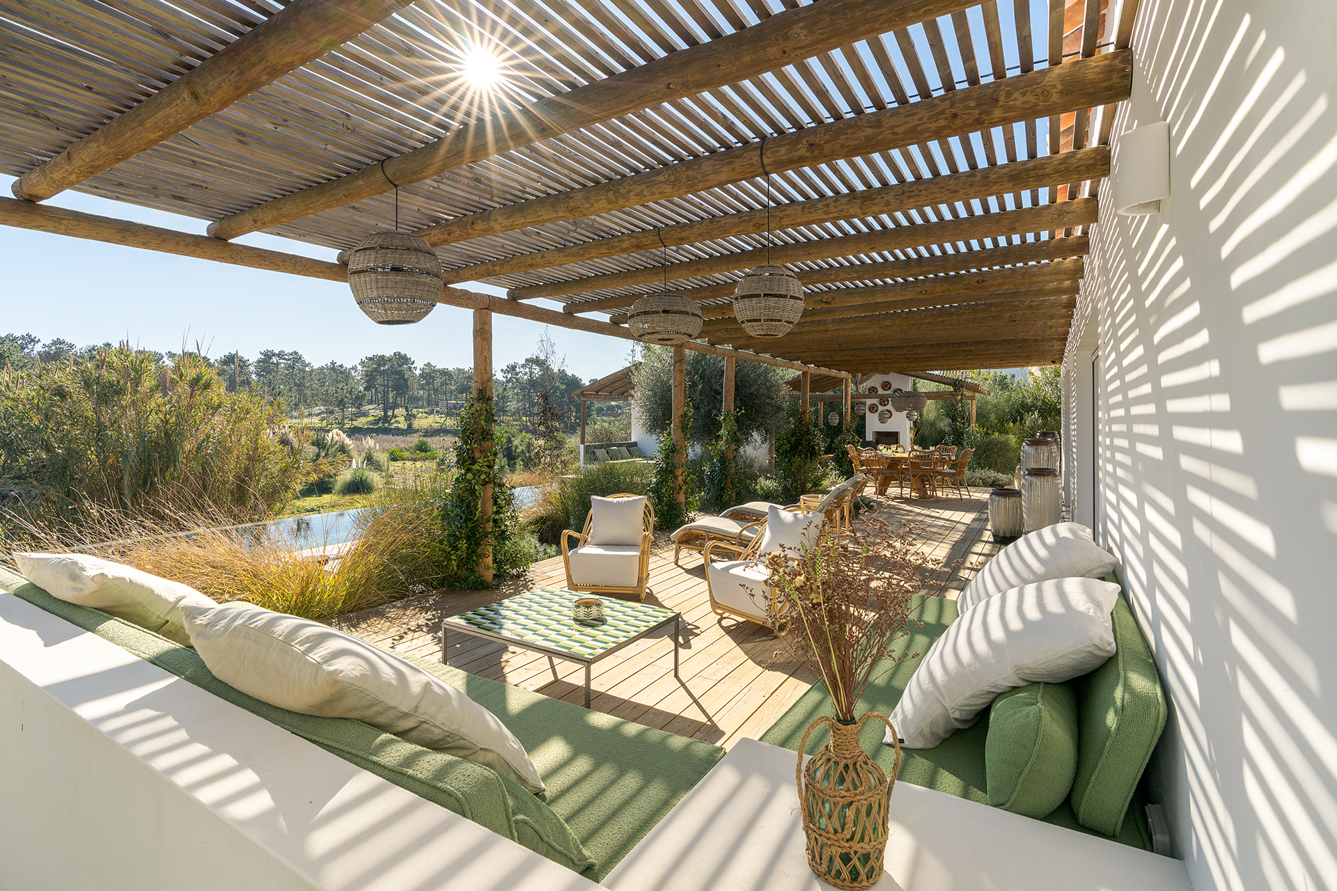 villa-ayina_beachhouse_comporta-setubal-portugal_exterior-sunset.jpg