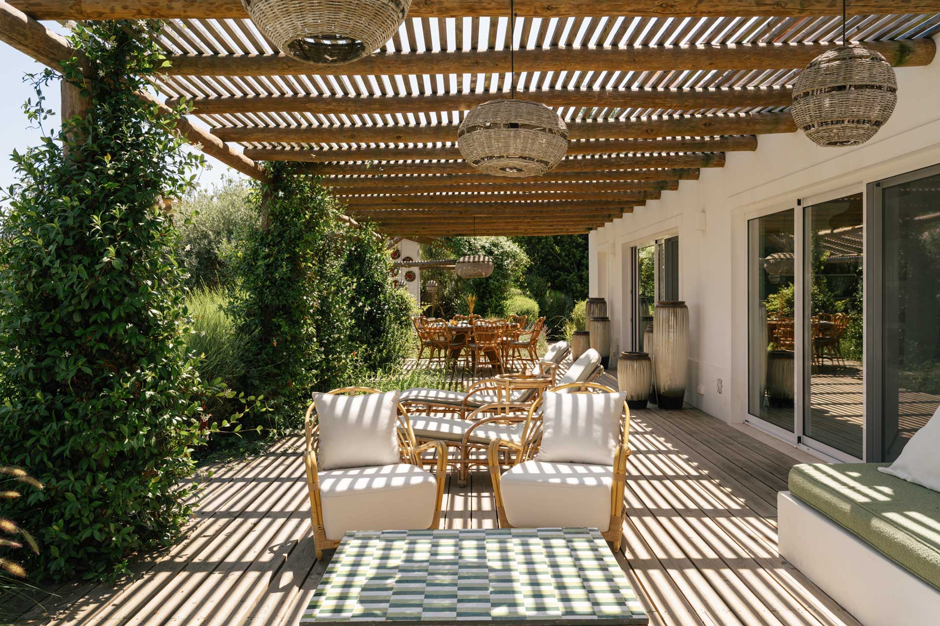 villa-ayina_beachhouse_comporta-setubal-portugal_exterior-terrace-design.jpg