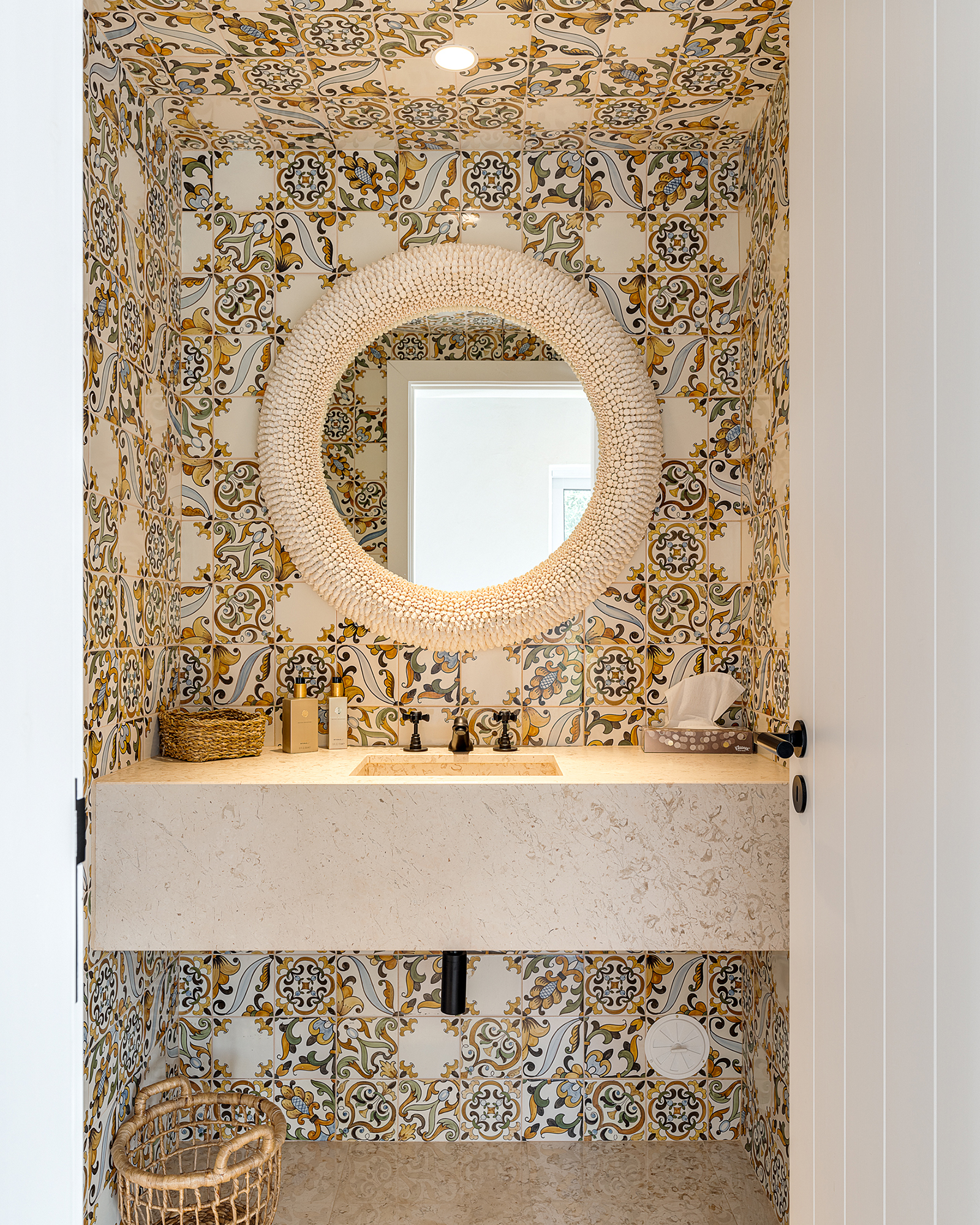 villa-ayina_beachhouse_comporta-setubal-portugal_interior-bath-room.jpg