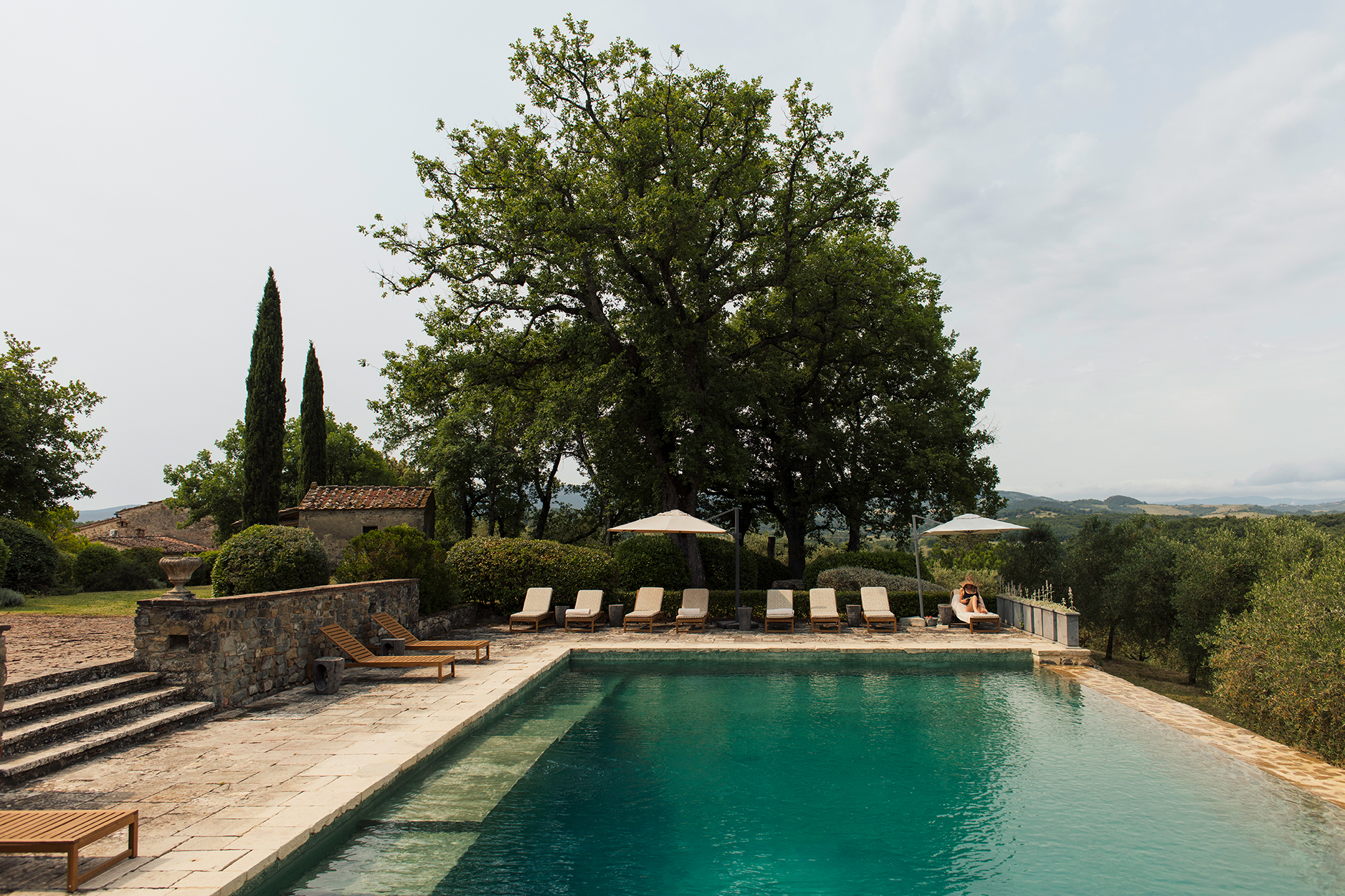 le-porciglia_house_tuscany-italy_exterior-pool-design.jpg