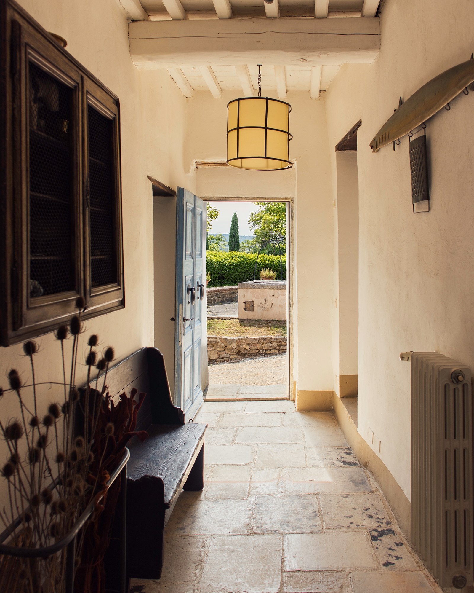 le-porciglia_house_tuscany-italy_interior-entrance.jpg