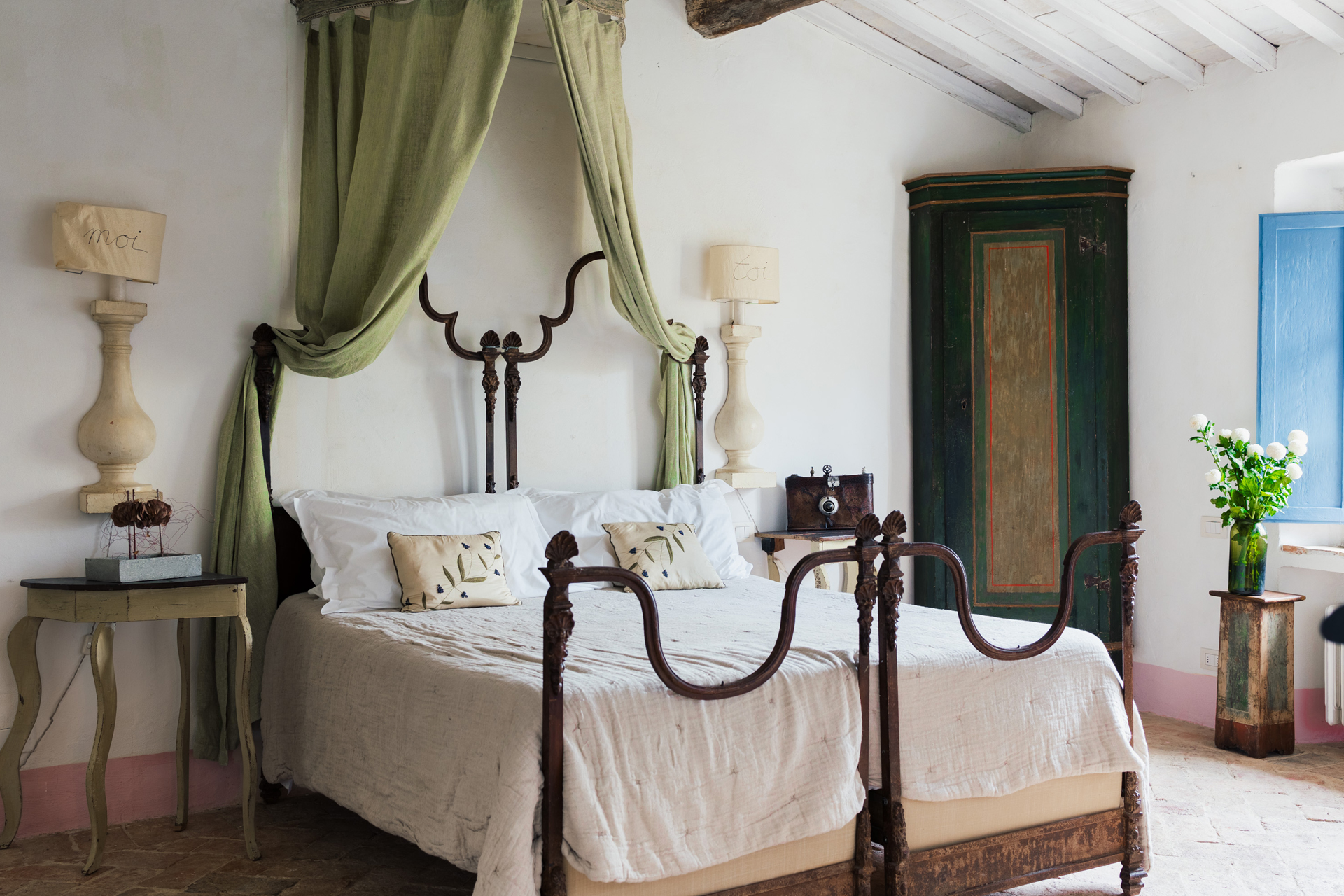 le-porciglia_tuscany_interior-second-bedroom.jpg