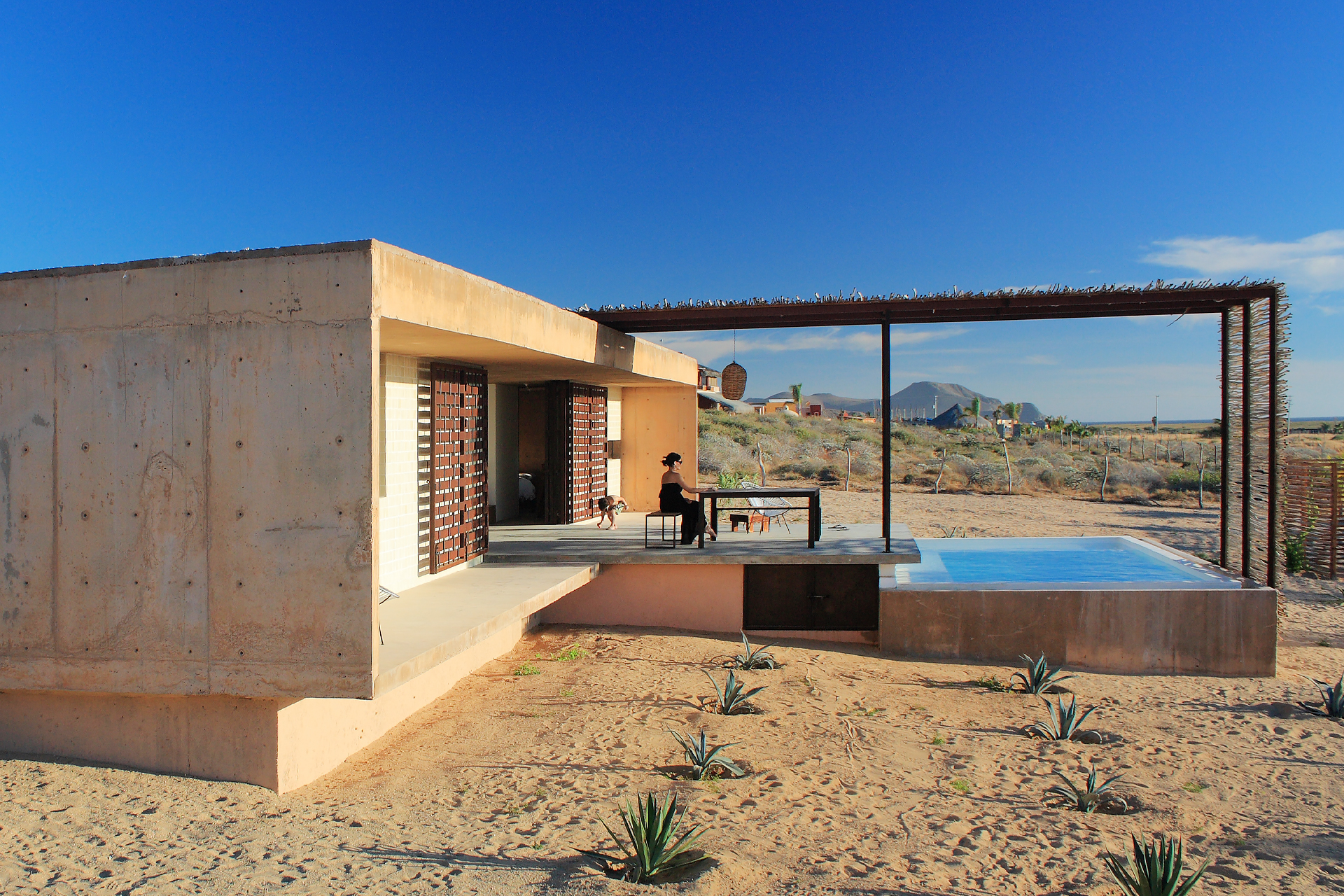 casa-rustika_beach-house_todos-santos-bcs-mexico_exterior-side.jpg