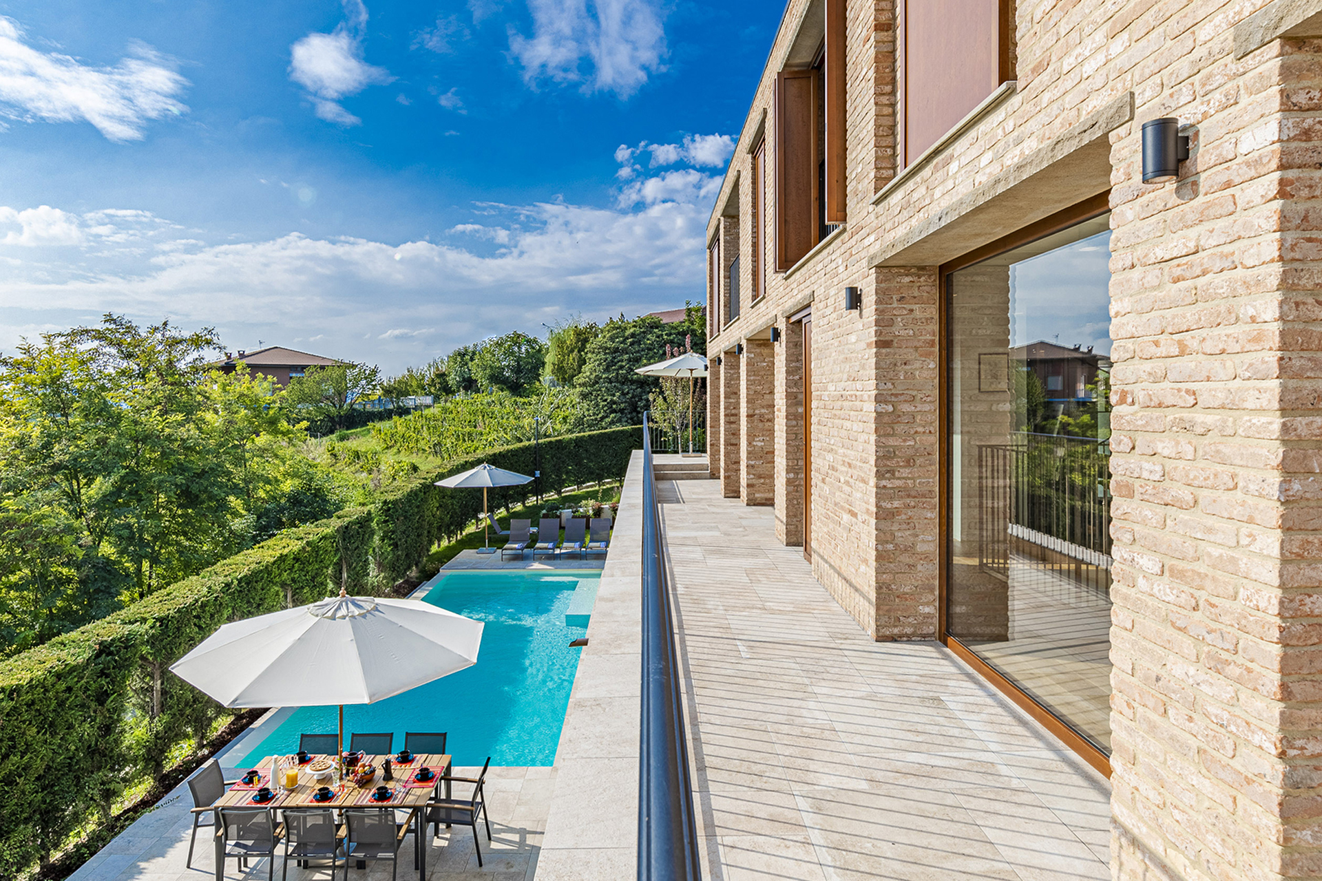 le-langhe-oltre-la-siepe