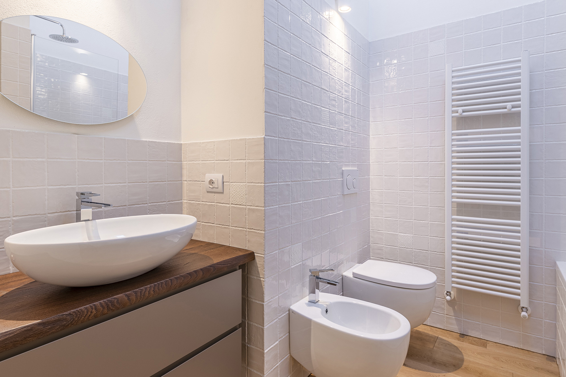 le-langhe_villa_piedmont-italy_interior-bathroom-sink.jpg