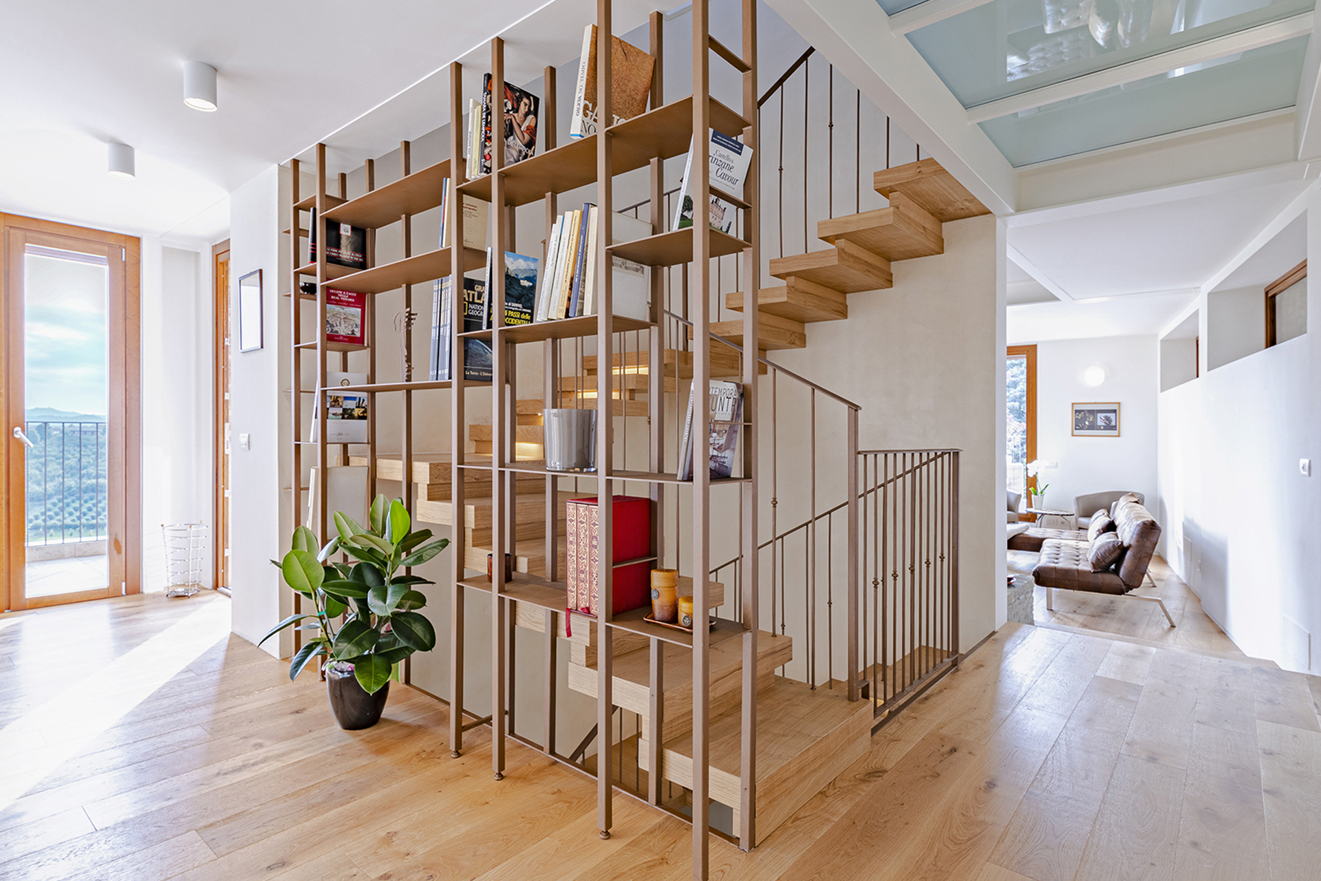 le-langhe_villa_piedmont-italy_interior-entrance-stairs.jpg
