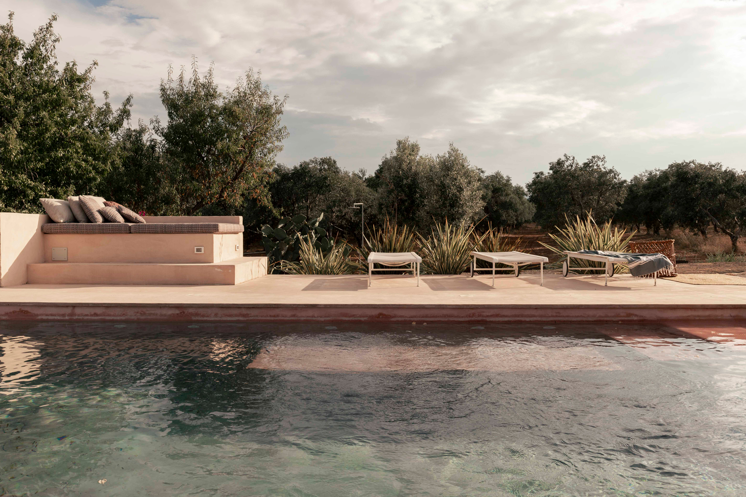 villa-amapulia_ostuni_exterior-design.jpg