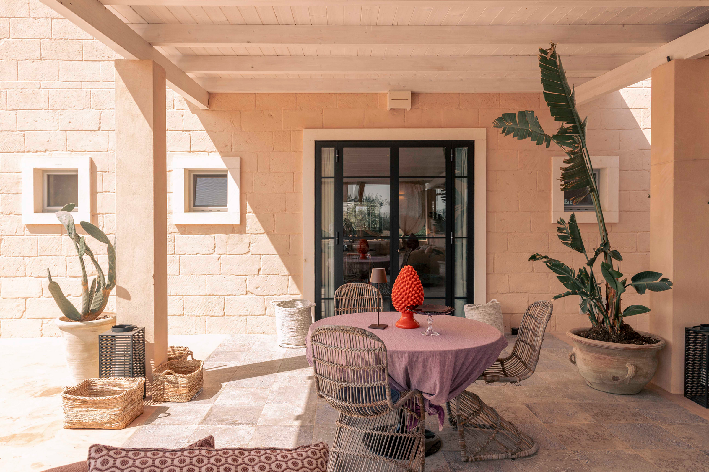 villa-amapulia_ostuni_exterior-terrace.jpg