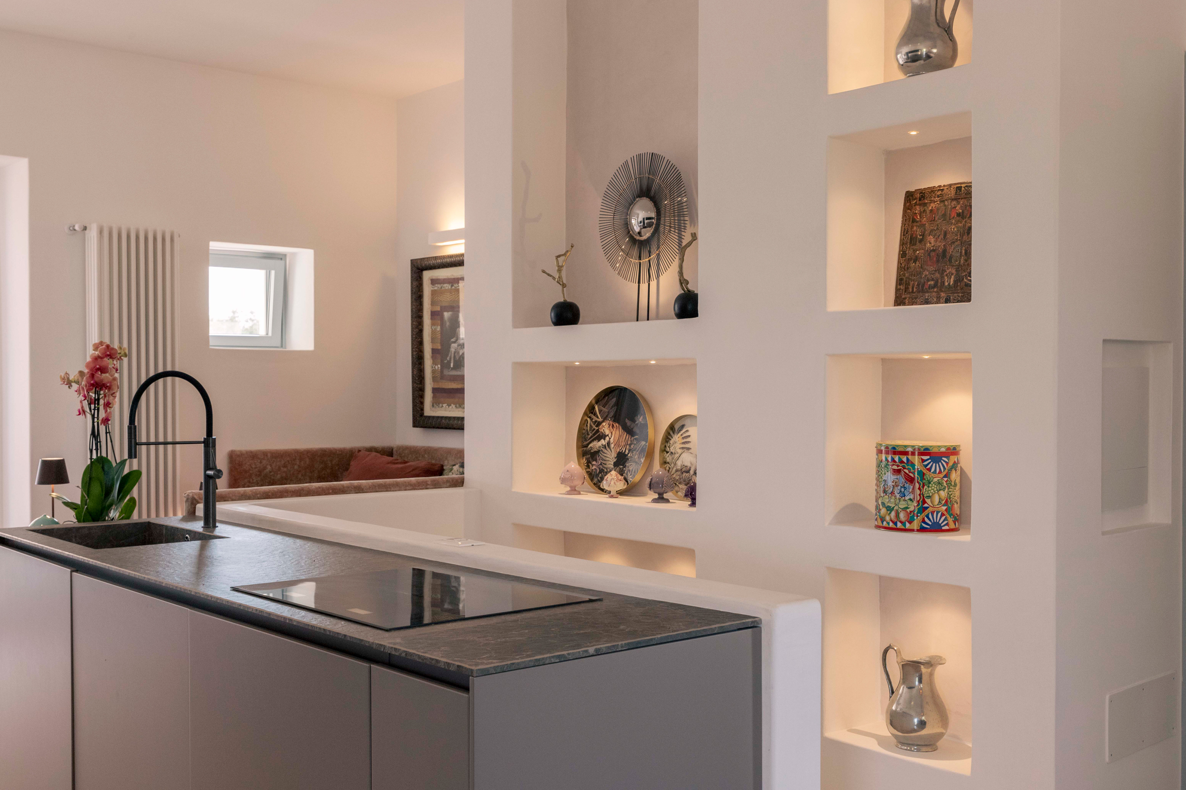 villa-amapulia_ostuni_interior-kitchen-detail.jpg