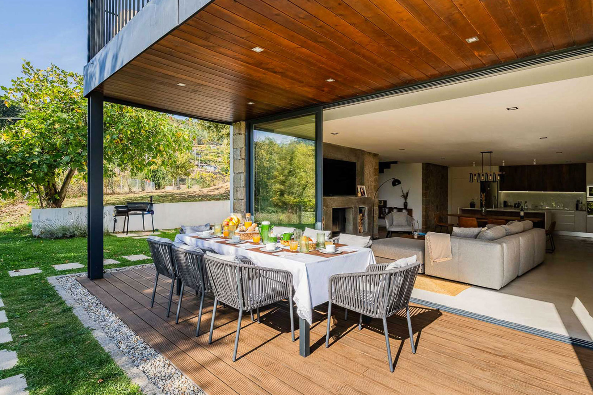 quinta-da-lameirinha-douro-boutique-home_country-house_porto-portugal_exterior-terrace.jpg