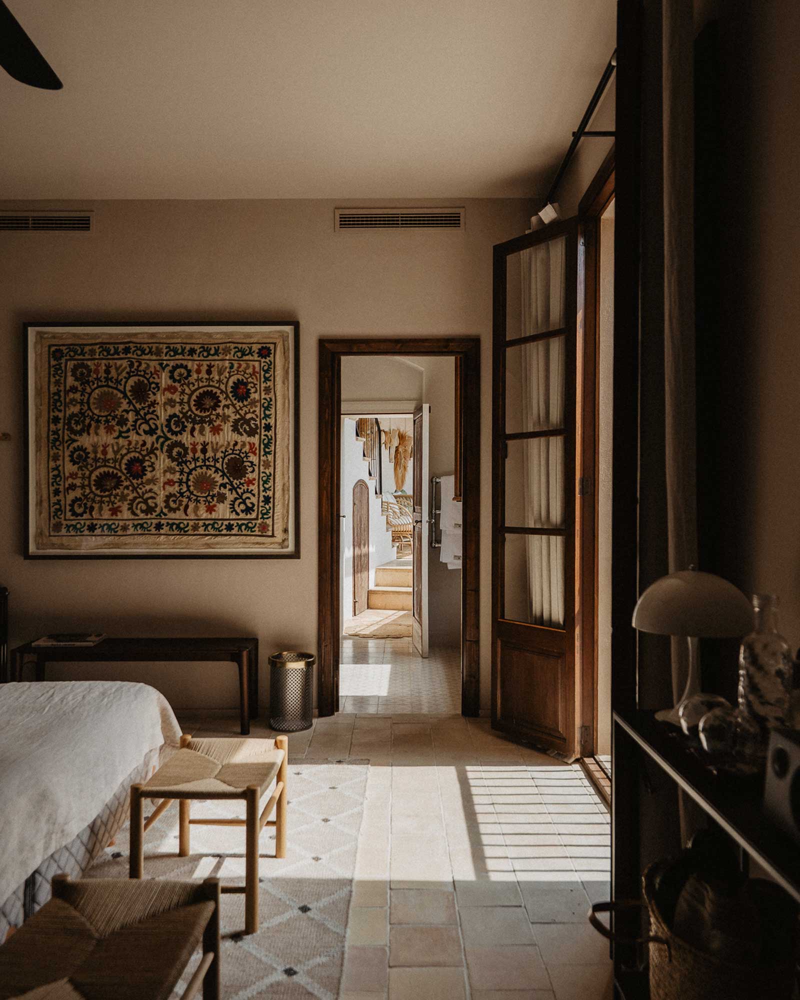 ingeborg_townhouse_mallorca-spain_interior-bedroom-design.jpg