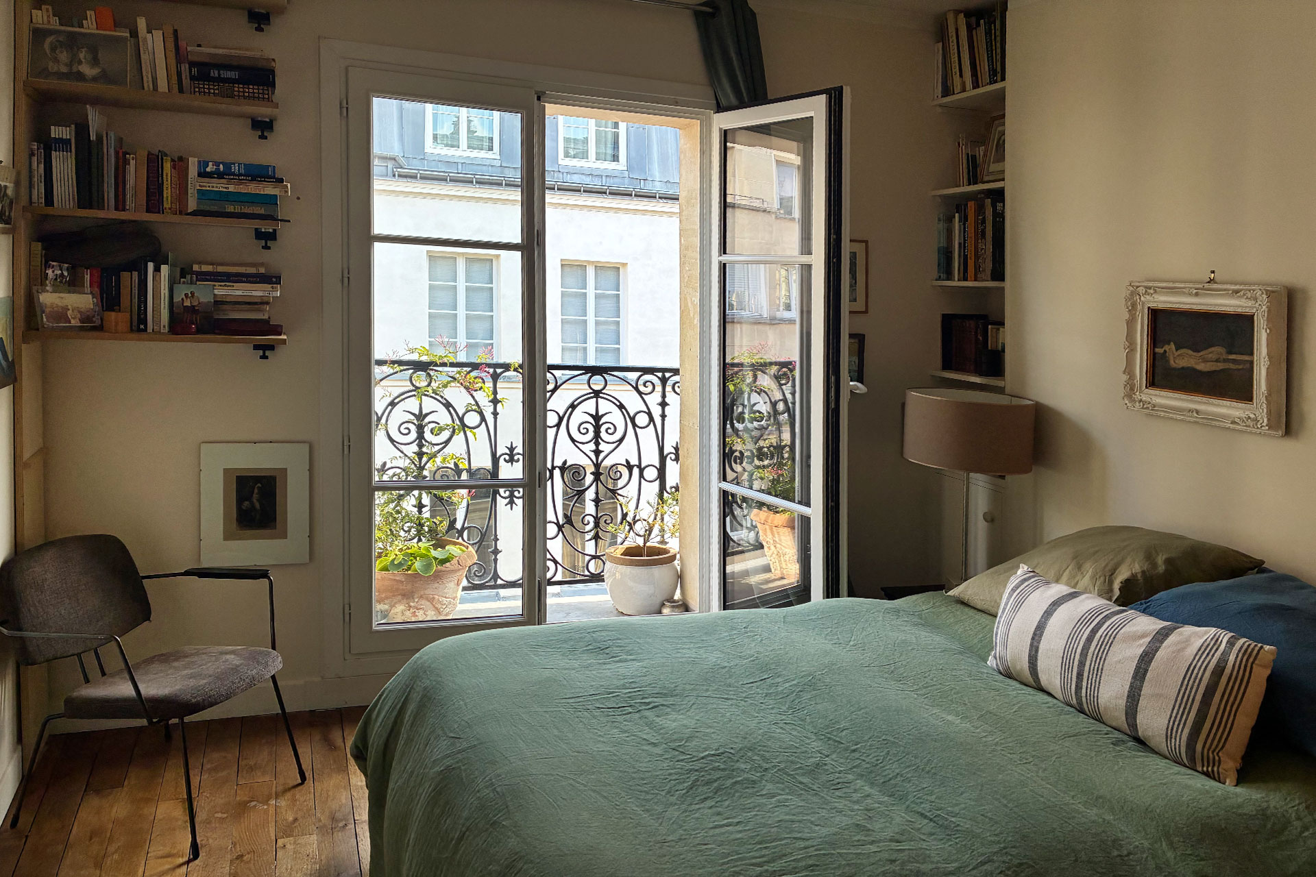 quartier-latin-apartment_studio_paris-france_interior.jpg