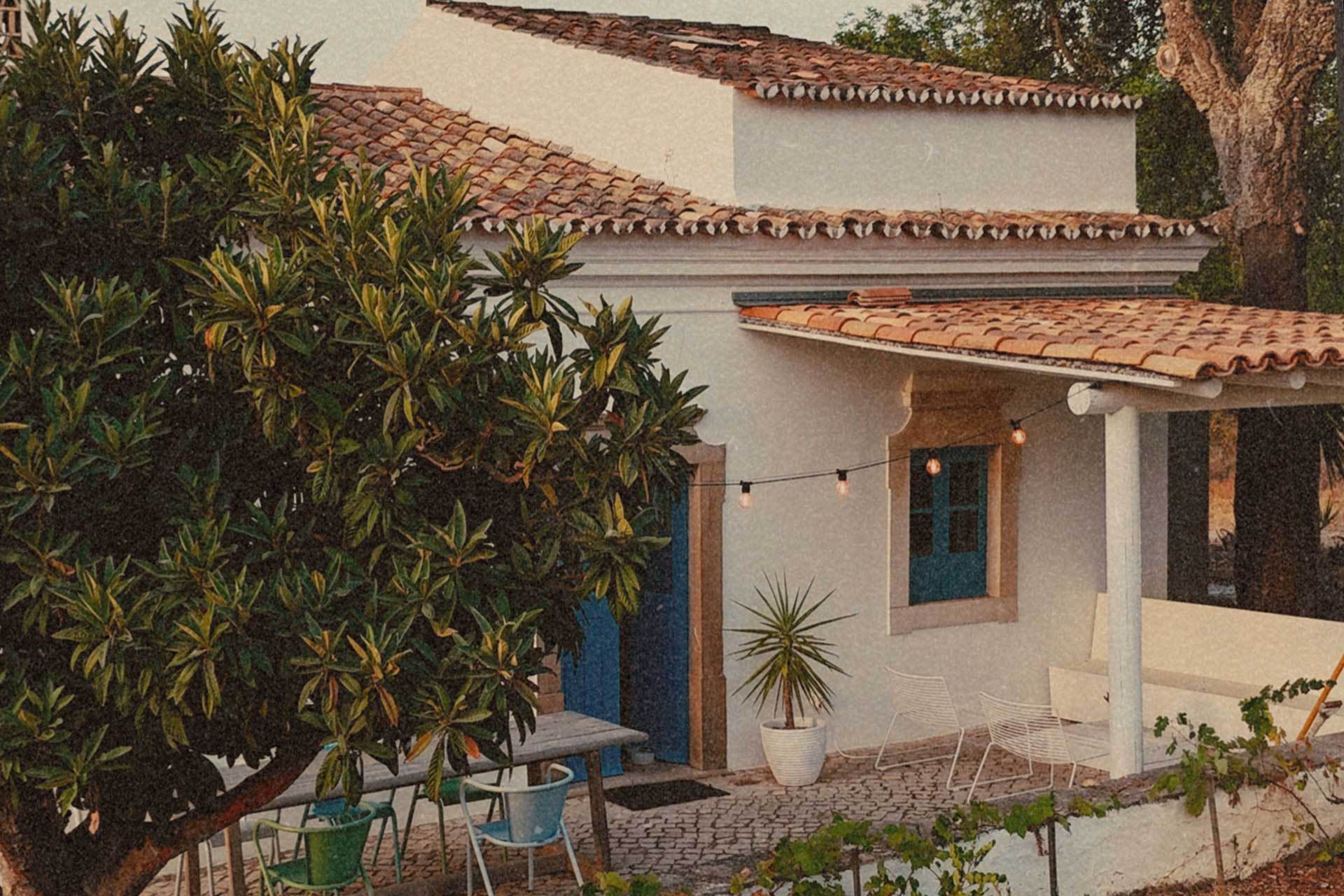 casa-amendoeira_country-house_algarve-portugal_exterior-facade.jpg