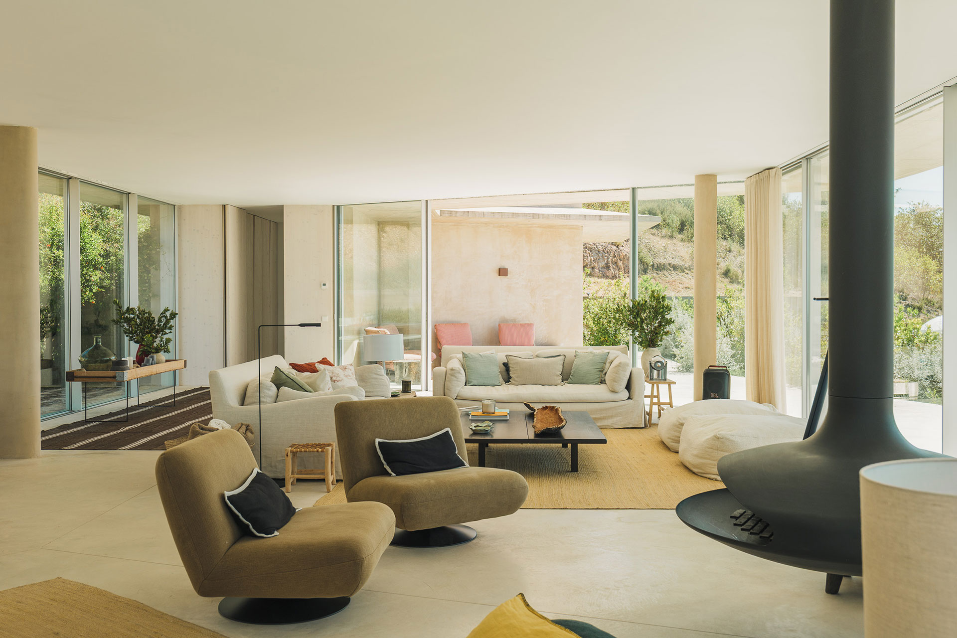 villa-sobreiras-altas_villa_setubal-portugal_interior-design-detail.jpg