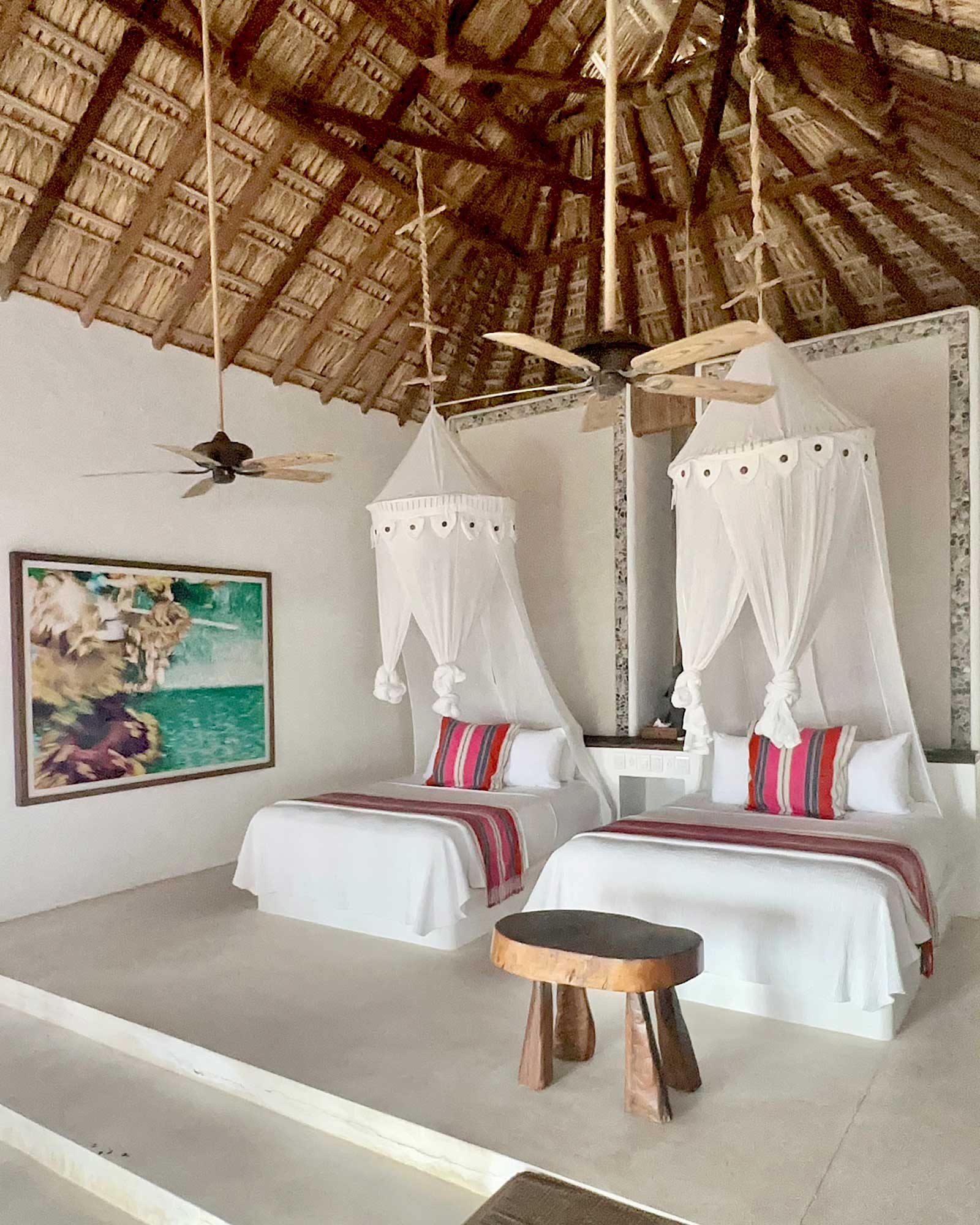 casa-inspiracion_palapa_puerto-escondido-oaxaca-mexico_interior-beds-space.jpg