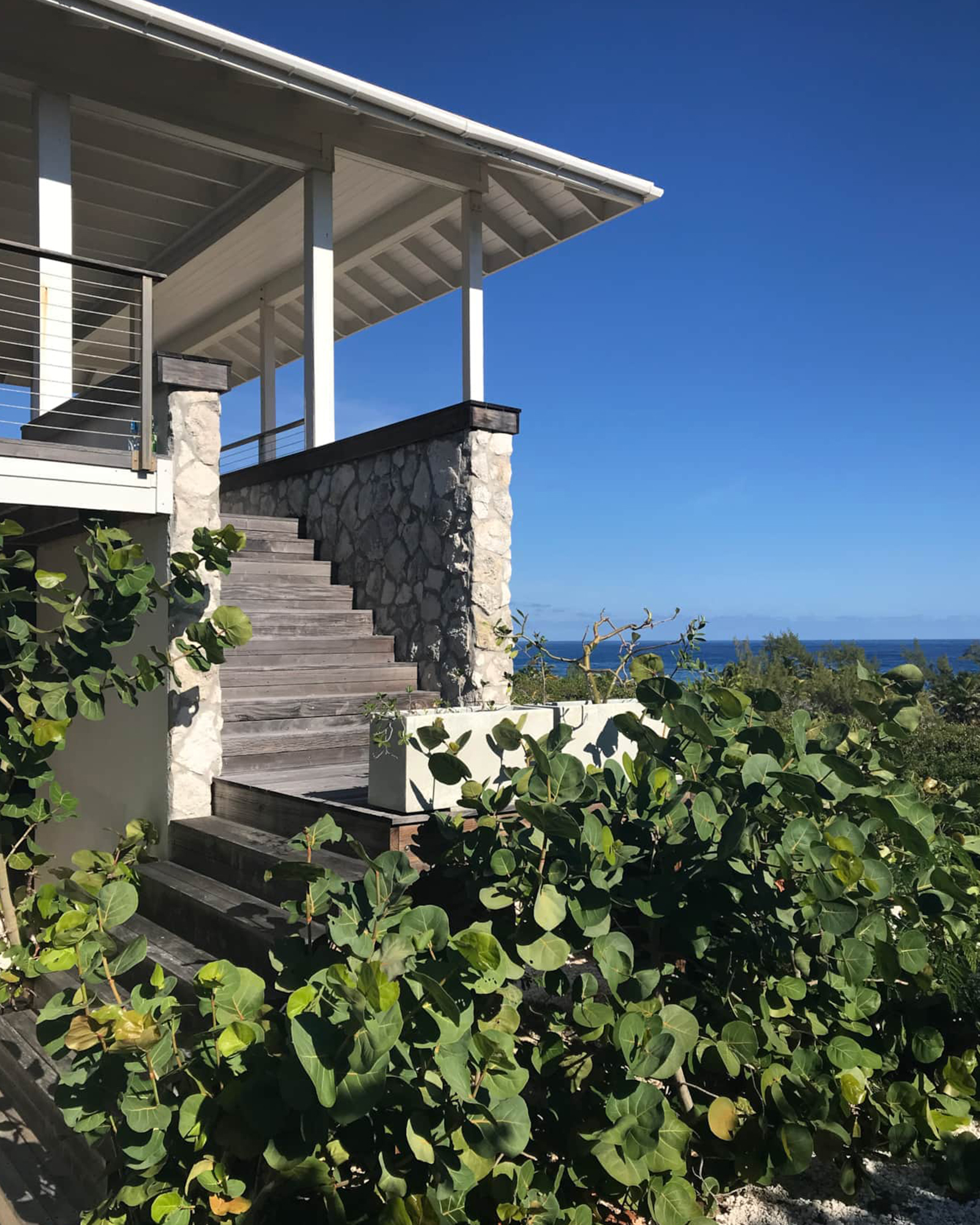 rock-hill_beach-house_long-island-bahamas_exterior-design.jpg
