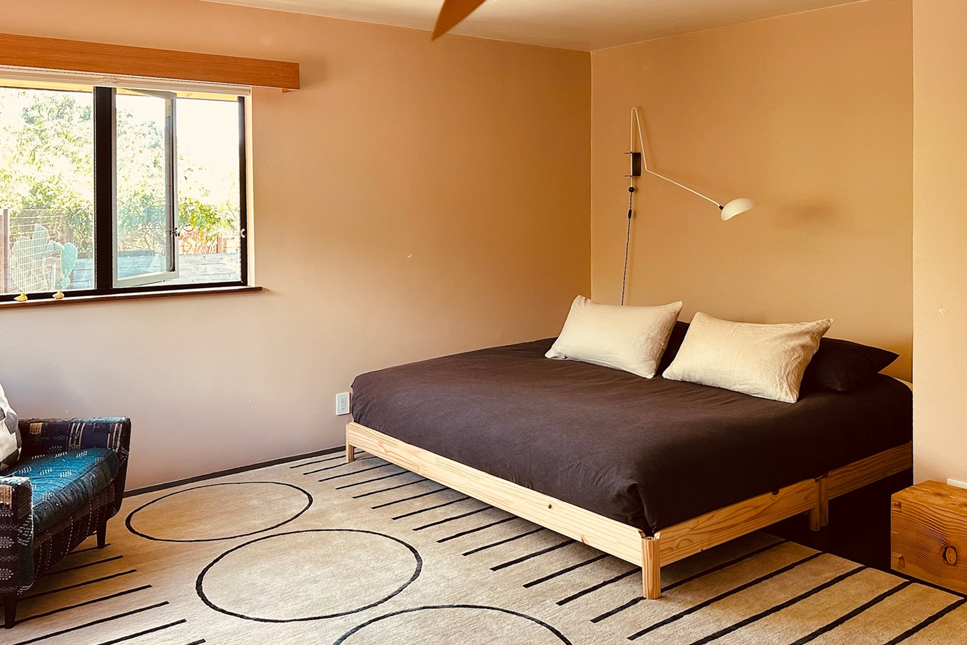 modern-east-end-ranch_house_ojai-california-usa_interior.jpg
