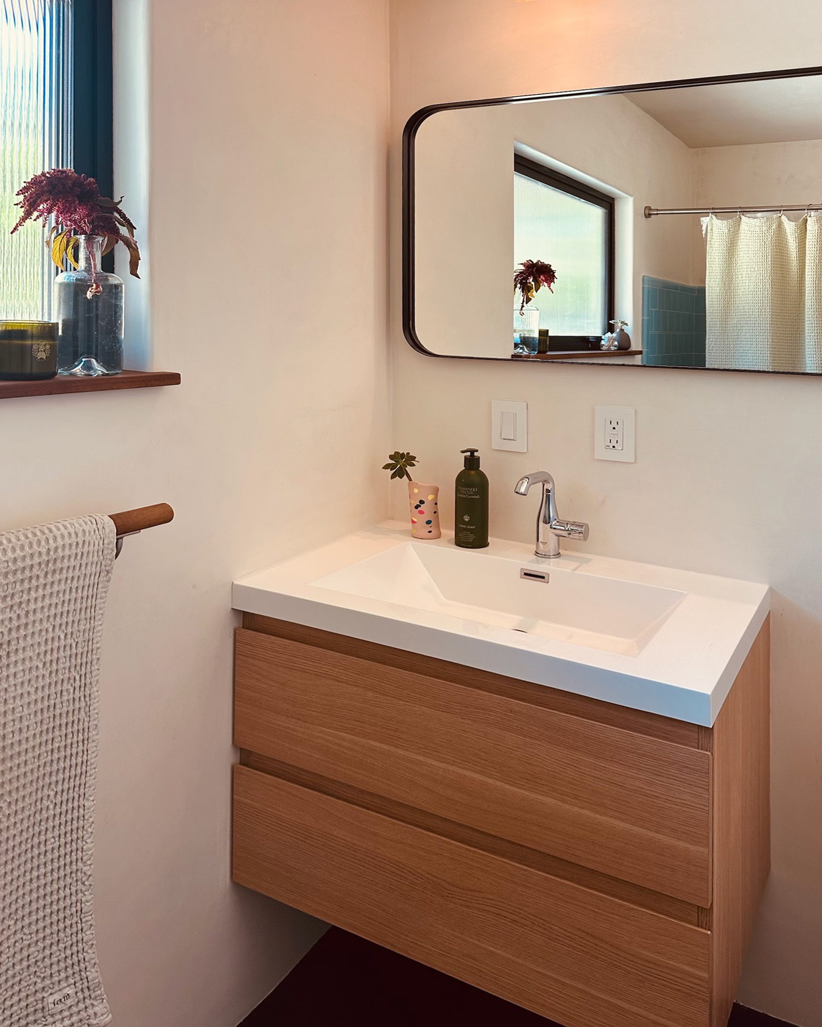 modern-east-end-ranch_house_ojai-california-usa_interior-bathroom.jpg