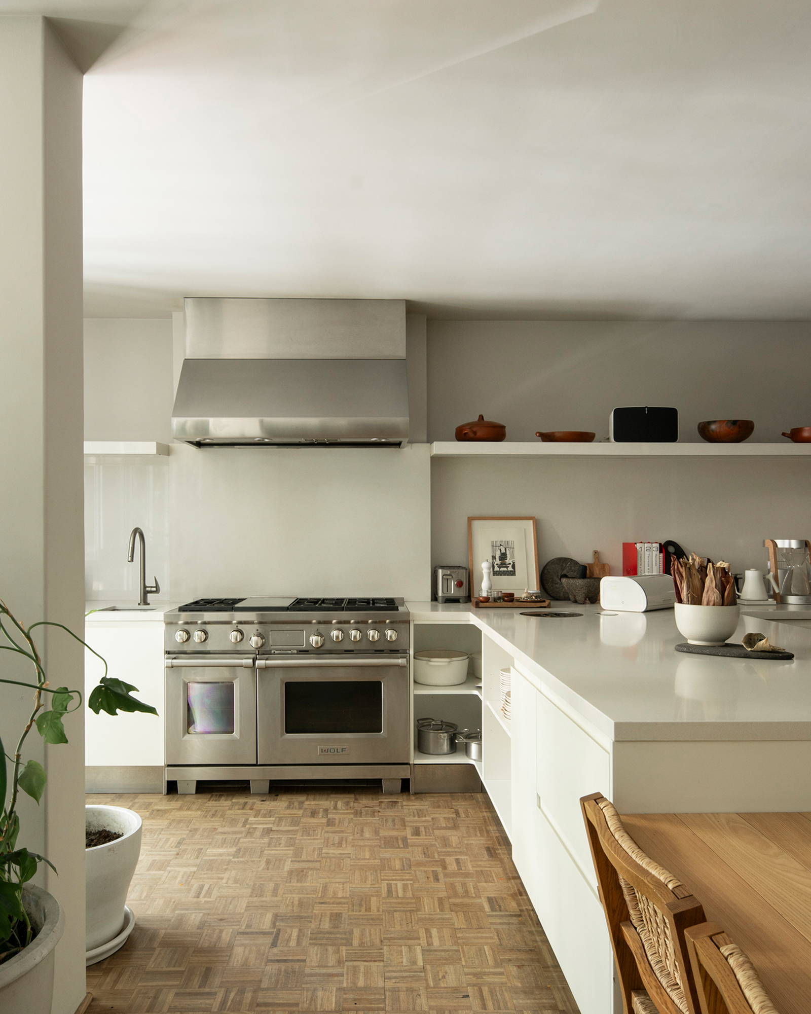 casa-teo_apartment_cdmx-mexico_interior-kitchen.jpg